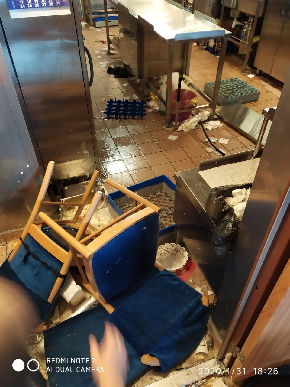 Galley after a 9 point storm - Sea, Galley, Pitching, 9 points, Ship, Cook, Video, Longpost