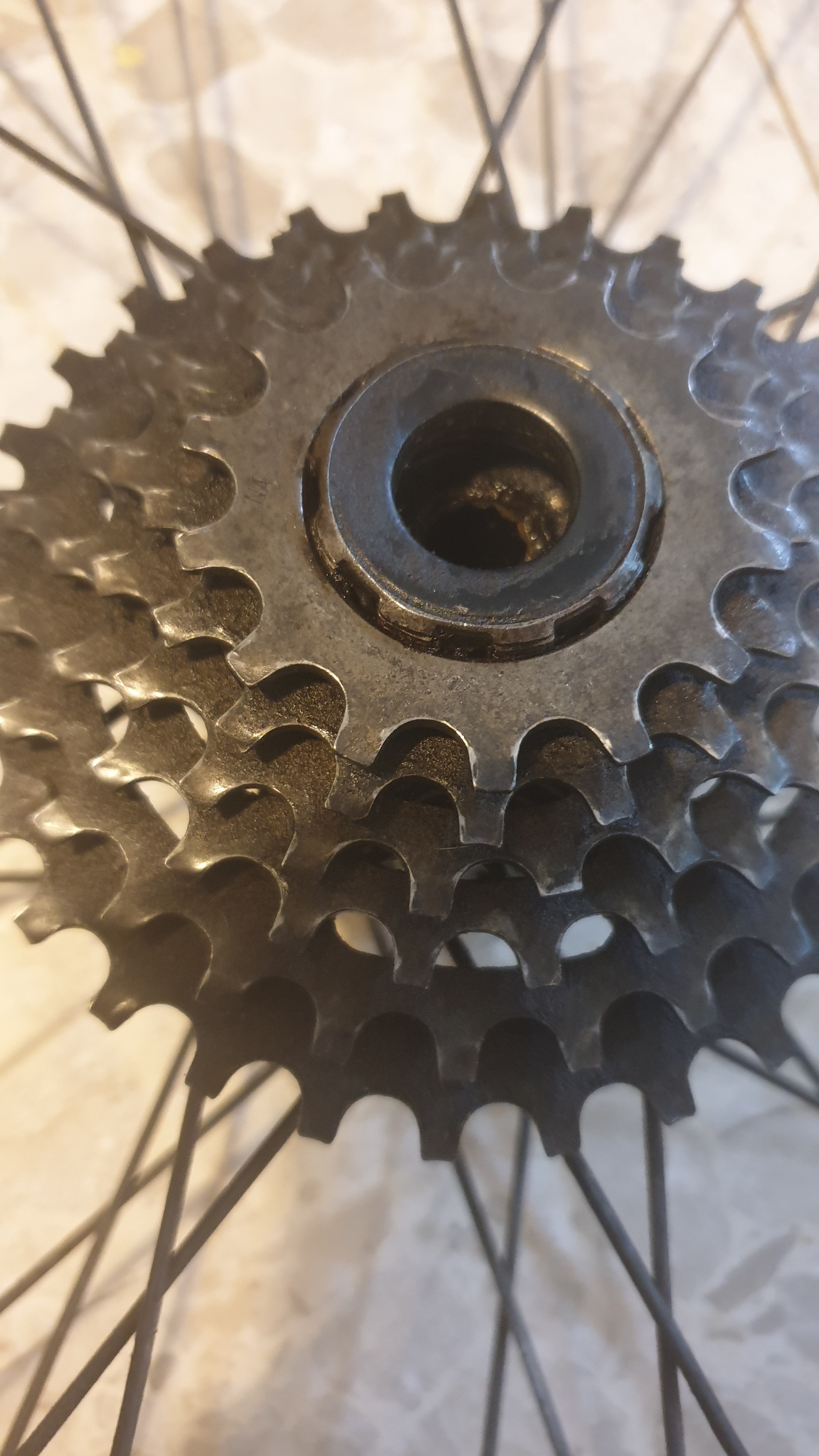 Need help removing rear sprocket pack - My, Bicycle repair, Cycling, Longpost