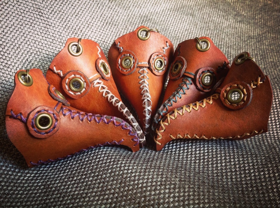 Plague Doctor Mask (keychain) - My, Leather products, Plague Doctor Mask, Needlework without process