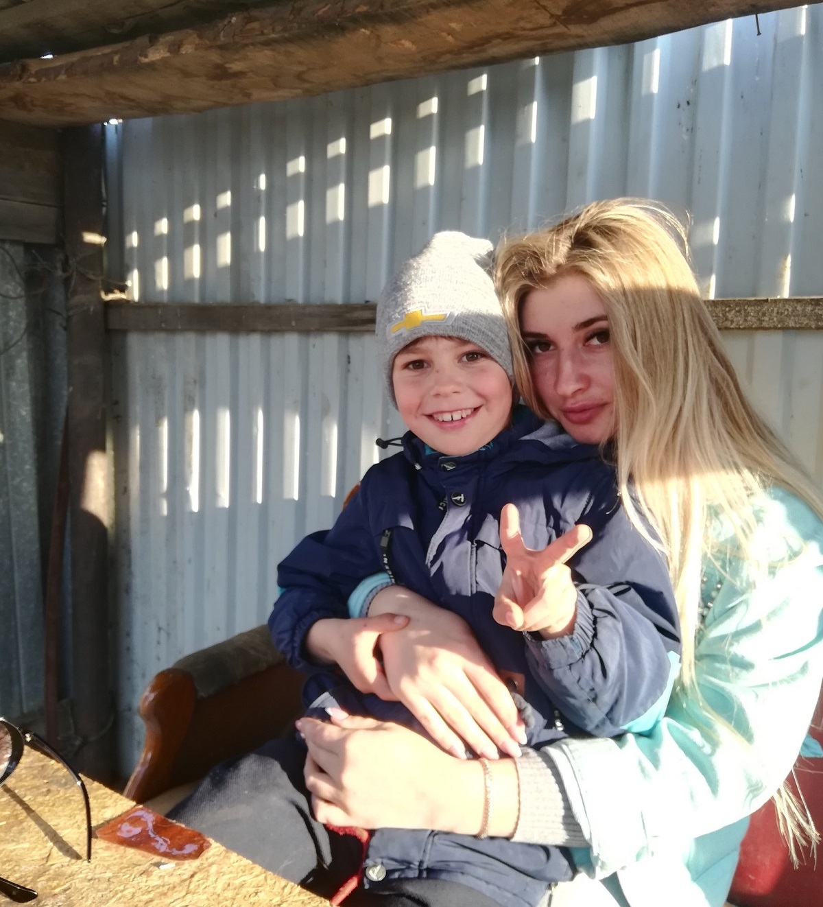 A 22-year-old “mother” of five children told how she organized her everyday life in order to cope with the household - Children, Girls, Kartaly, Chelyabinsk region, Longpost