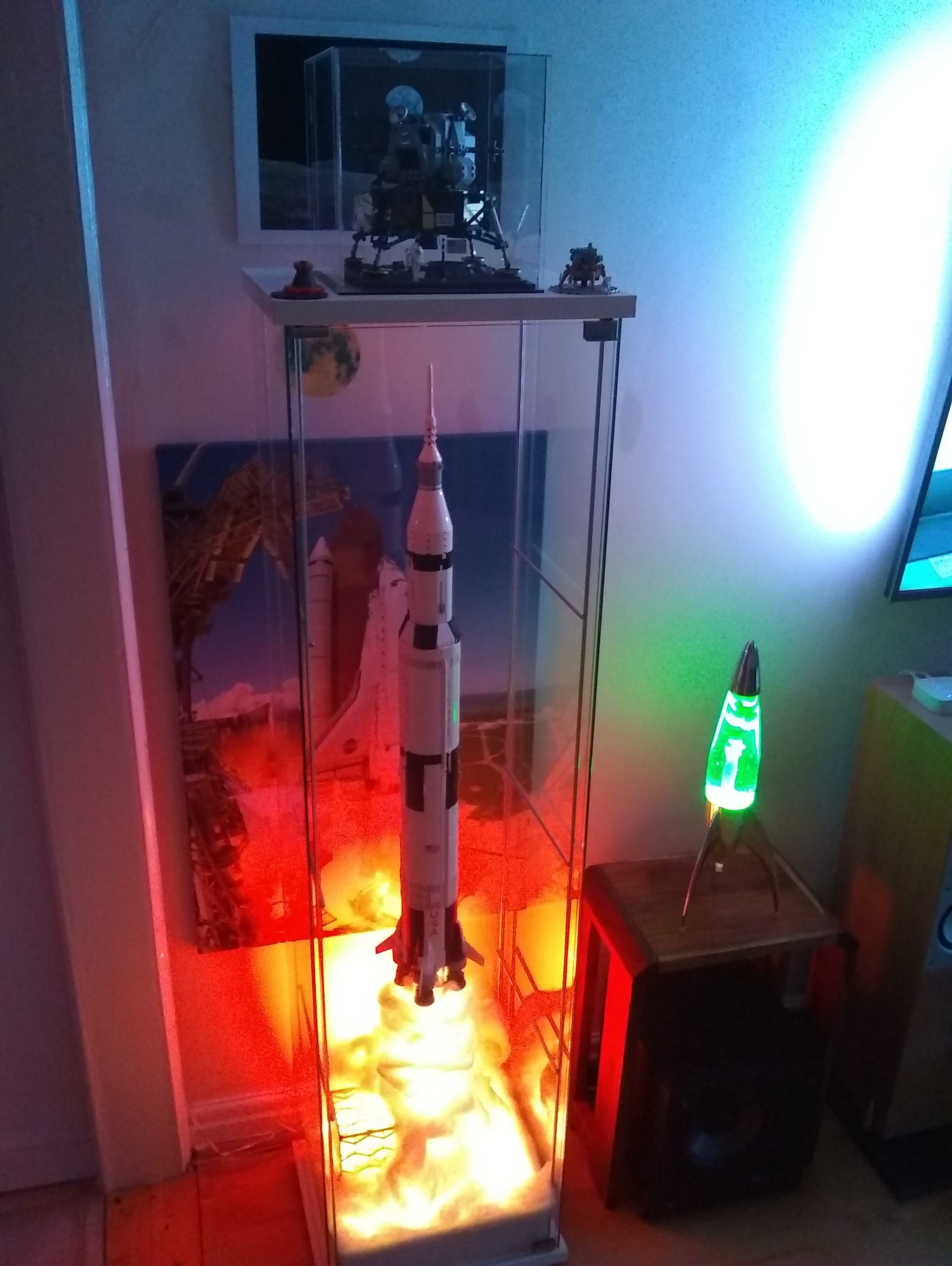 3, 2, 1, Launch! The rocket has gone! - Constructor, Lego, Saturn V, Rocket, Stand, USA, Space, Longpost