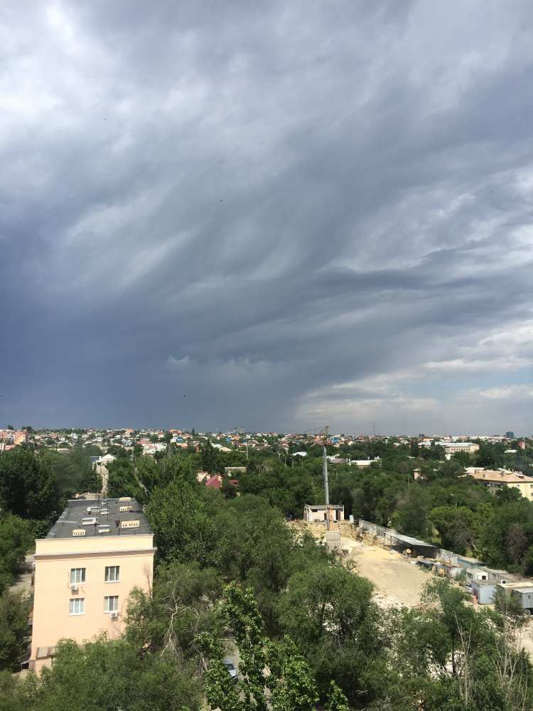 Today God looked at Volgograd - My, Volgograd, God, Observation, Longpost, Sky, Eyes, It seemed, Sight, Pareidolia