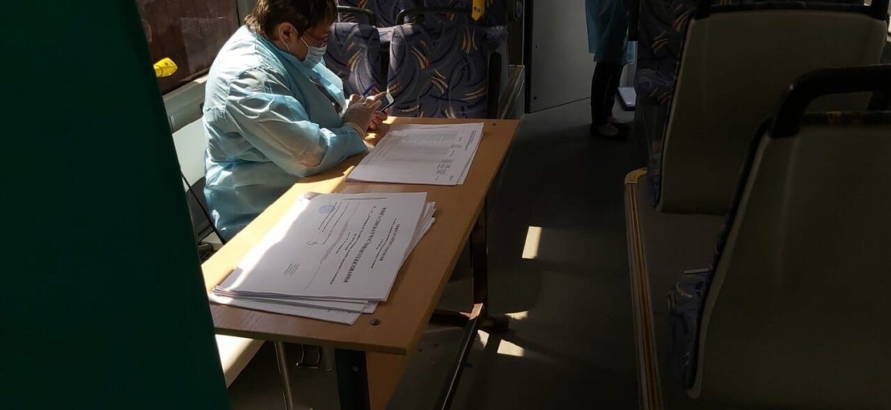 In Kazan, a mobile voting point opened right on a city bus - Kazan, Tatarstan, Bus, Vote, Constitution