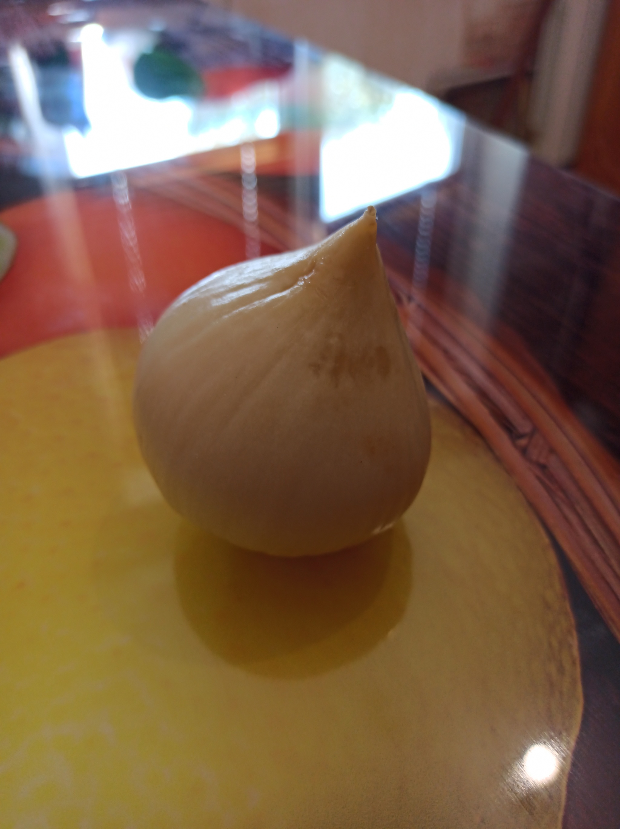 Garlic clove* (rocambole) - My, Garlic, Giants, Fancy food, Onion, Rocambole, Longpost