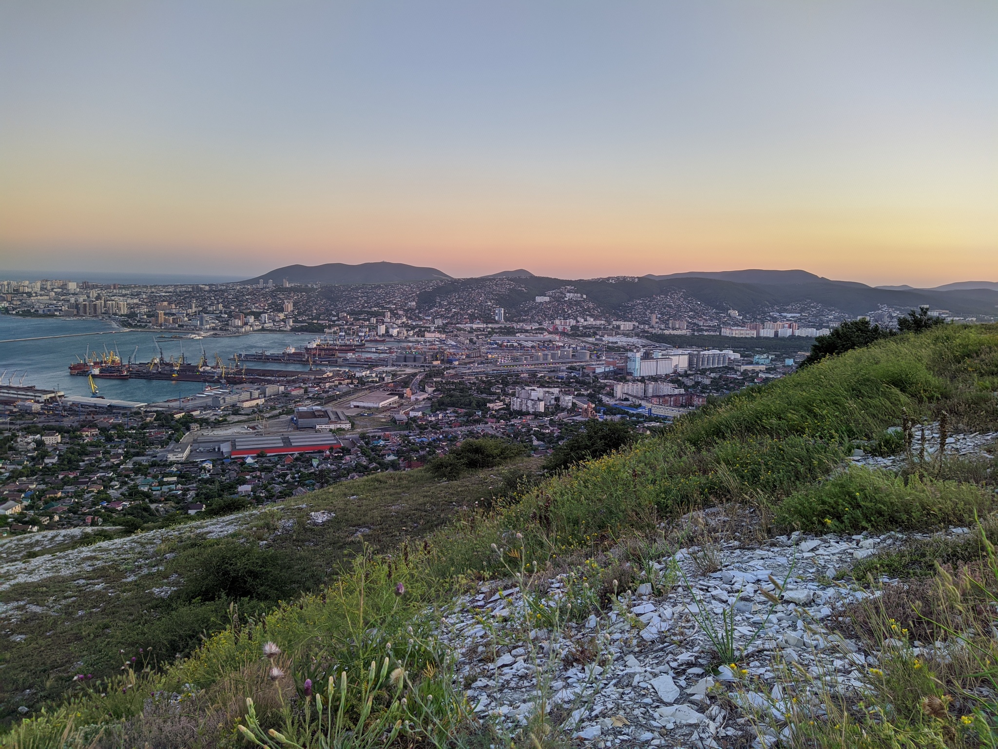 Walk around the outskirts of Novorossiysk - My, Google Camera, Nokia, Sunset, Novorossiysk, Longpost