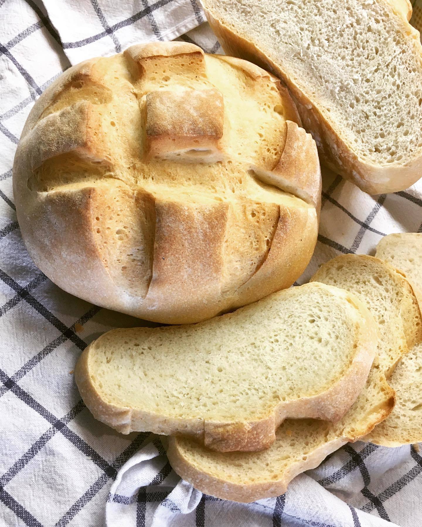 BREAD IN NORMANDY - My, Bread, Cooking, Yummy, Longpost, Recipe