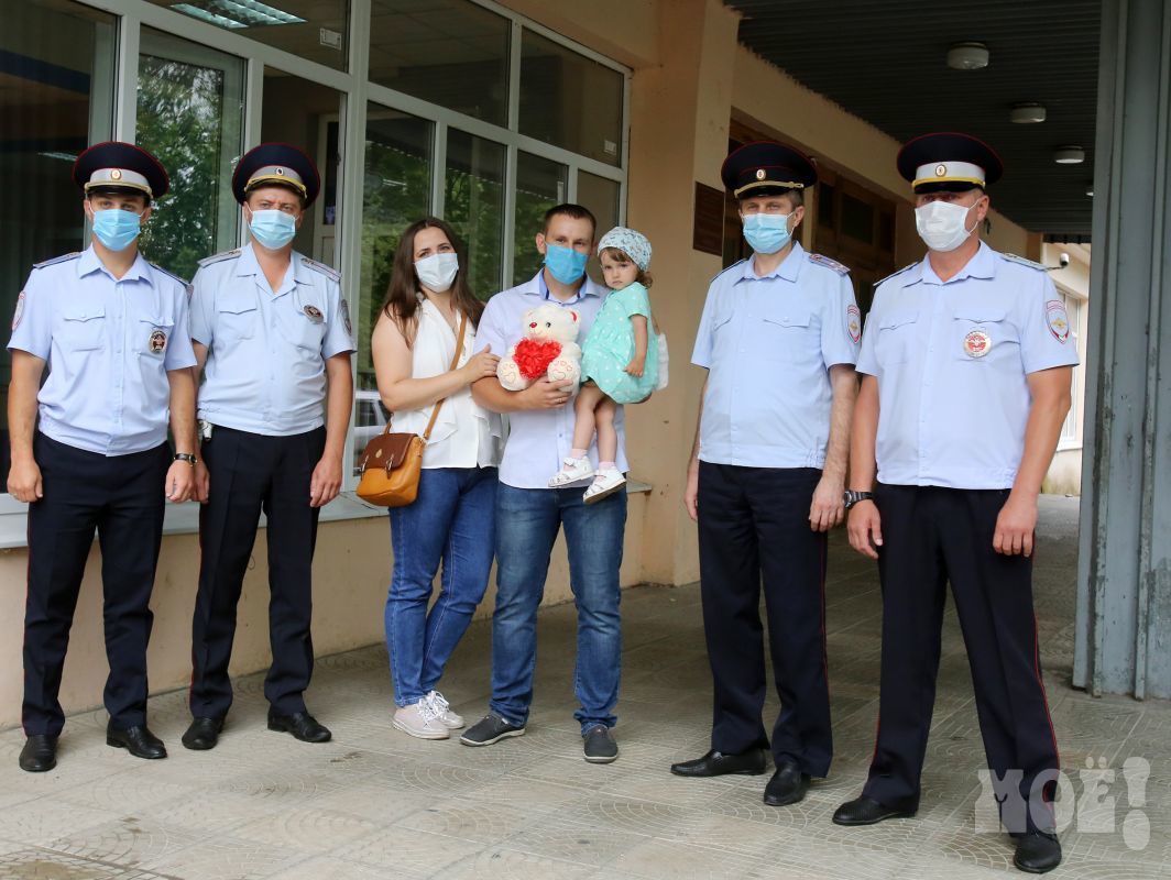 Thanks to Voronezh traffic police inspectors, a one-year-old child’s hand was saved - Gai, DPS, The rescue, Children, Voronezh, Video, Longpost, Injury, news