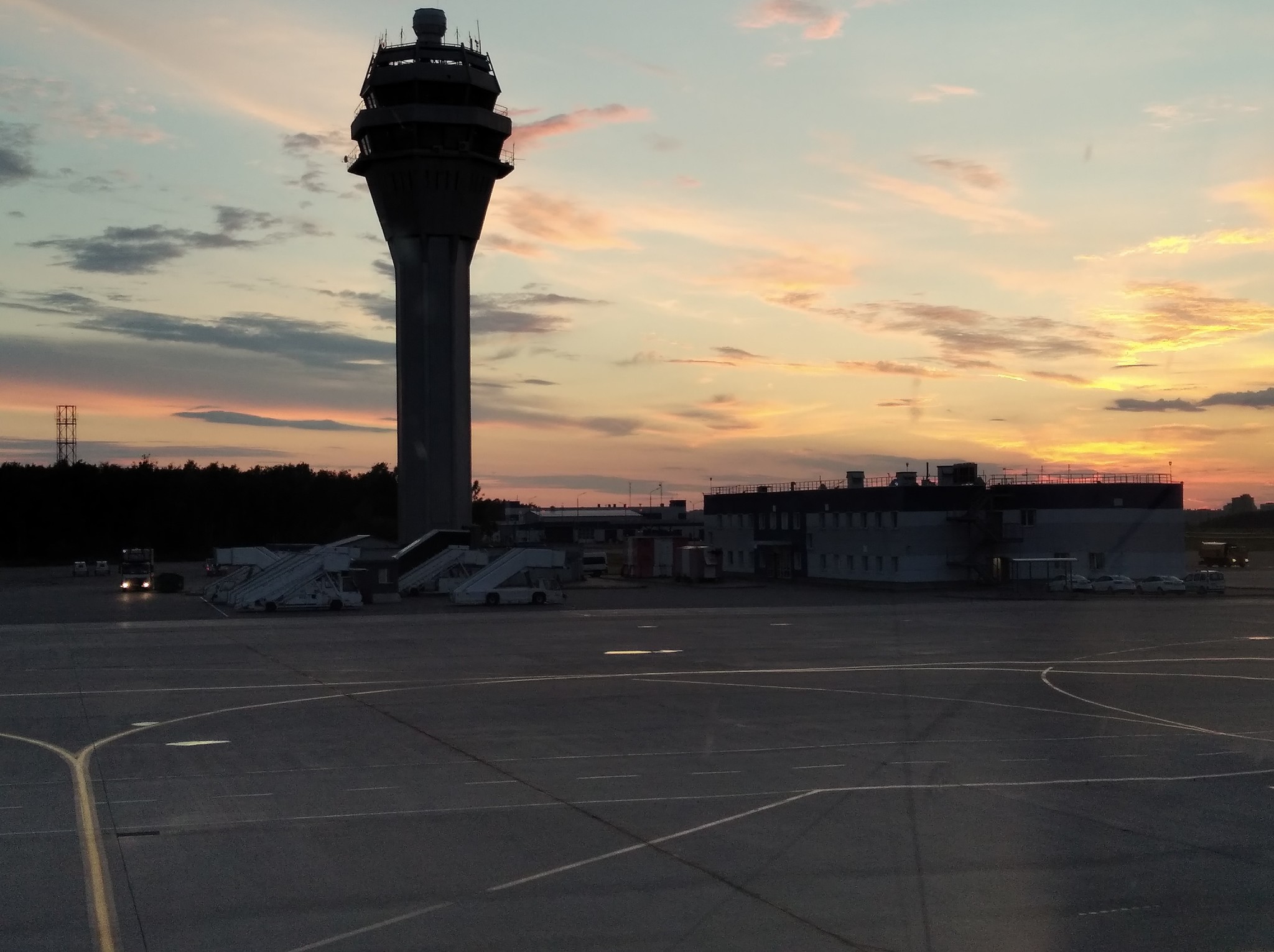 Clouds, airport, corrected - My, Aviation, Clouds, Longpost