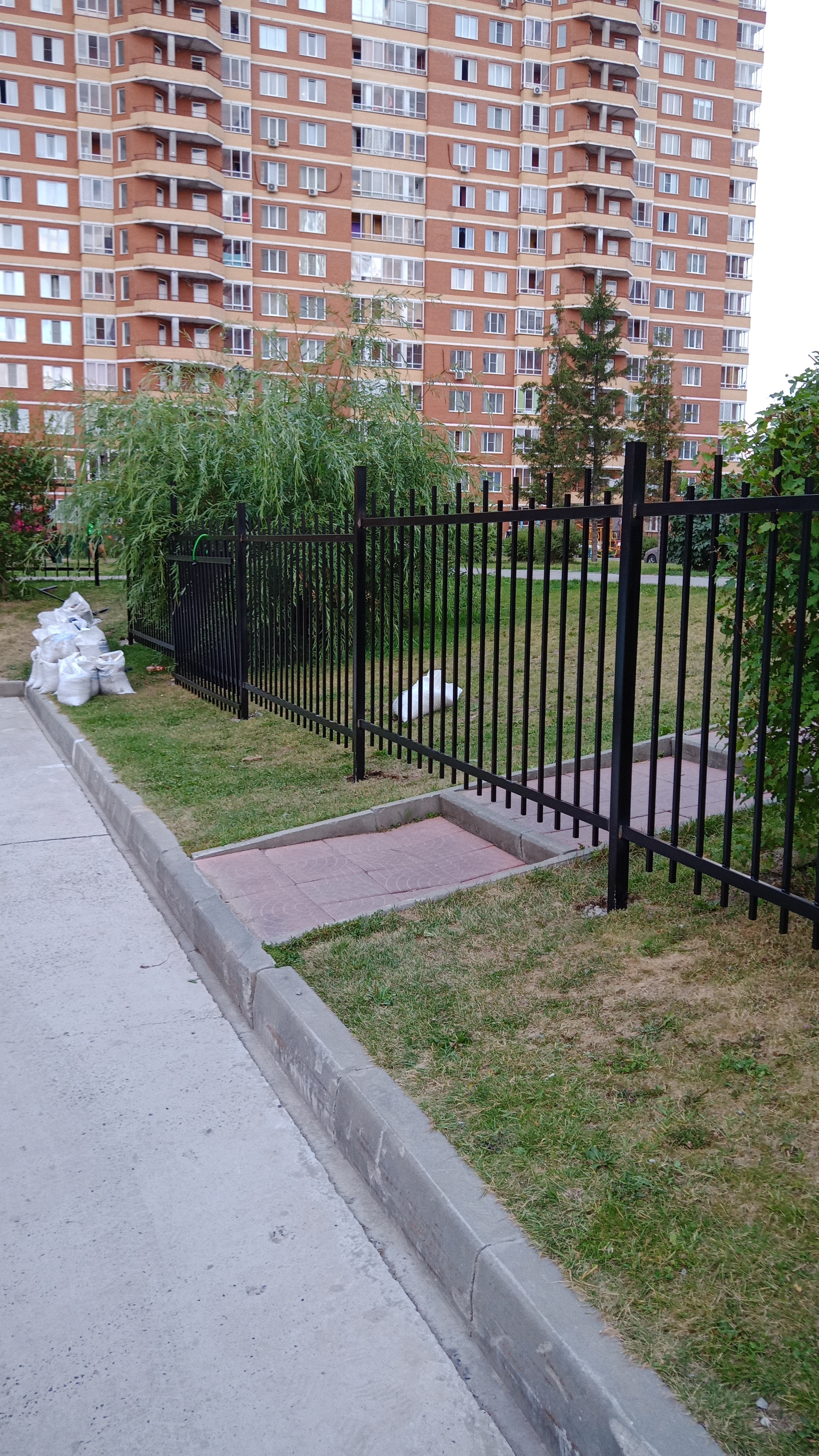 O - Ennoblement - Management Company, Novosibirsk, Longpost, Fence