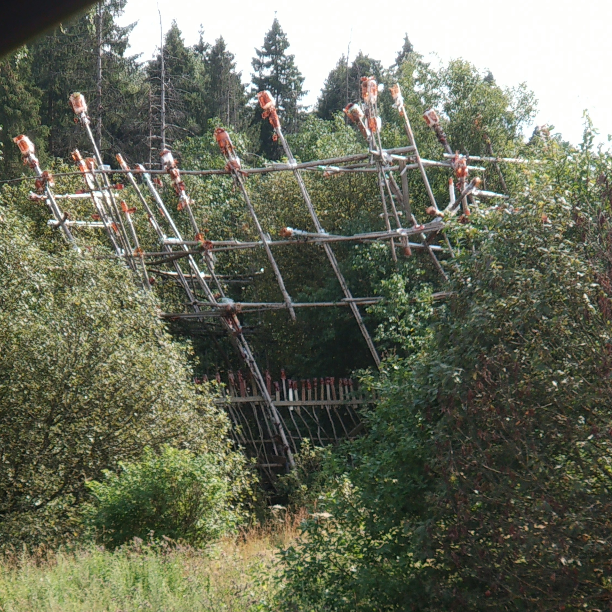 Strange art object near Khotkovo - My, Khotkovo, What's this?