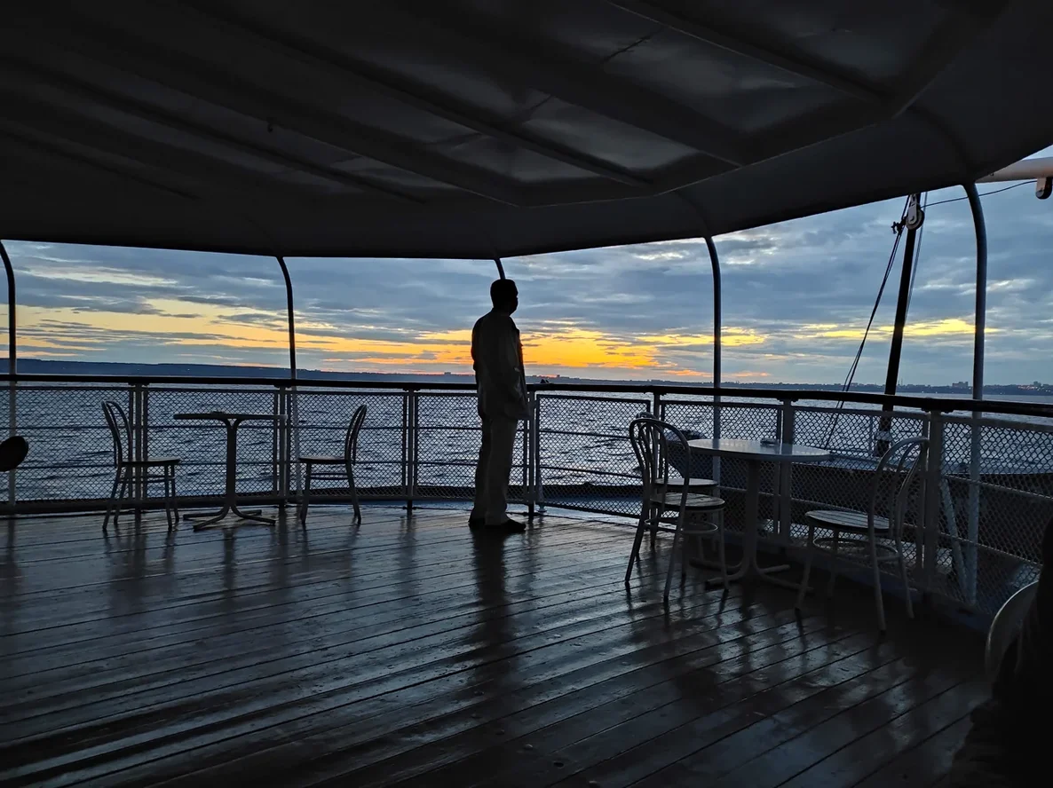 Music plays on the boat - My, Travel across Russia, Motor ship, Nizhny Novgorod, Kazan, Cheboksary, The photo, Nature, Longpost