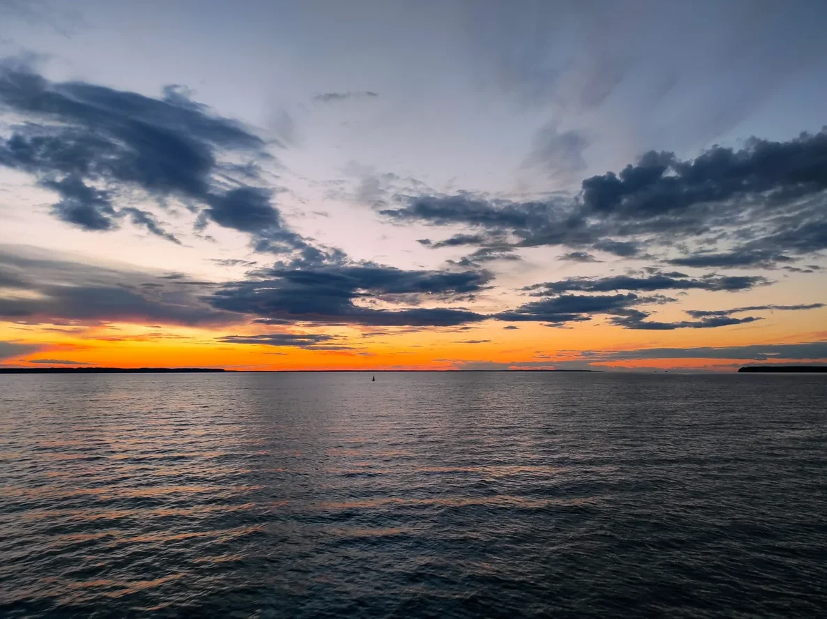 Music plays on the boat - My, Travel across Russia, Motor ship, Nizhny Novgorod, Kazan, Cheboksary, The photo, Nature, Longpost