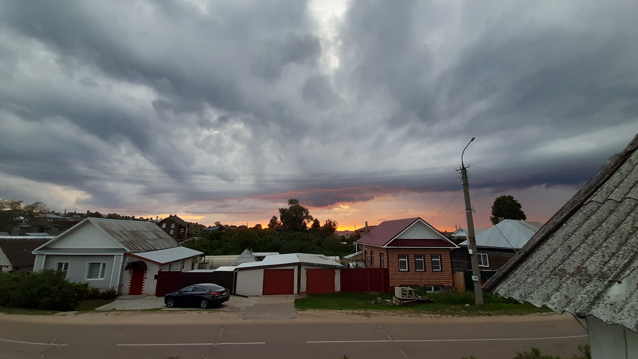 Sunset after a thunderstorm - My, Photo on sneaker, Sunset, Clouds, Longpost