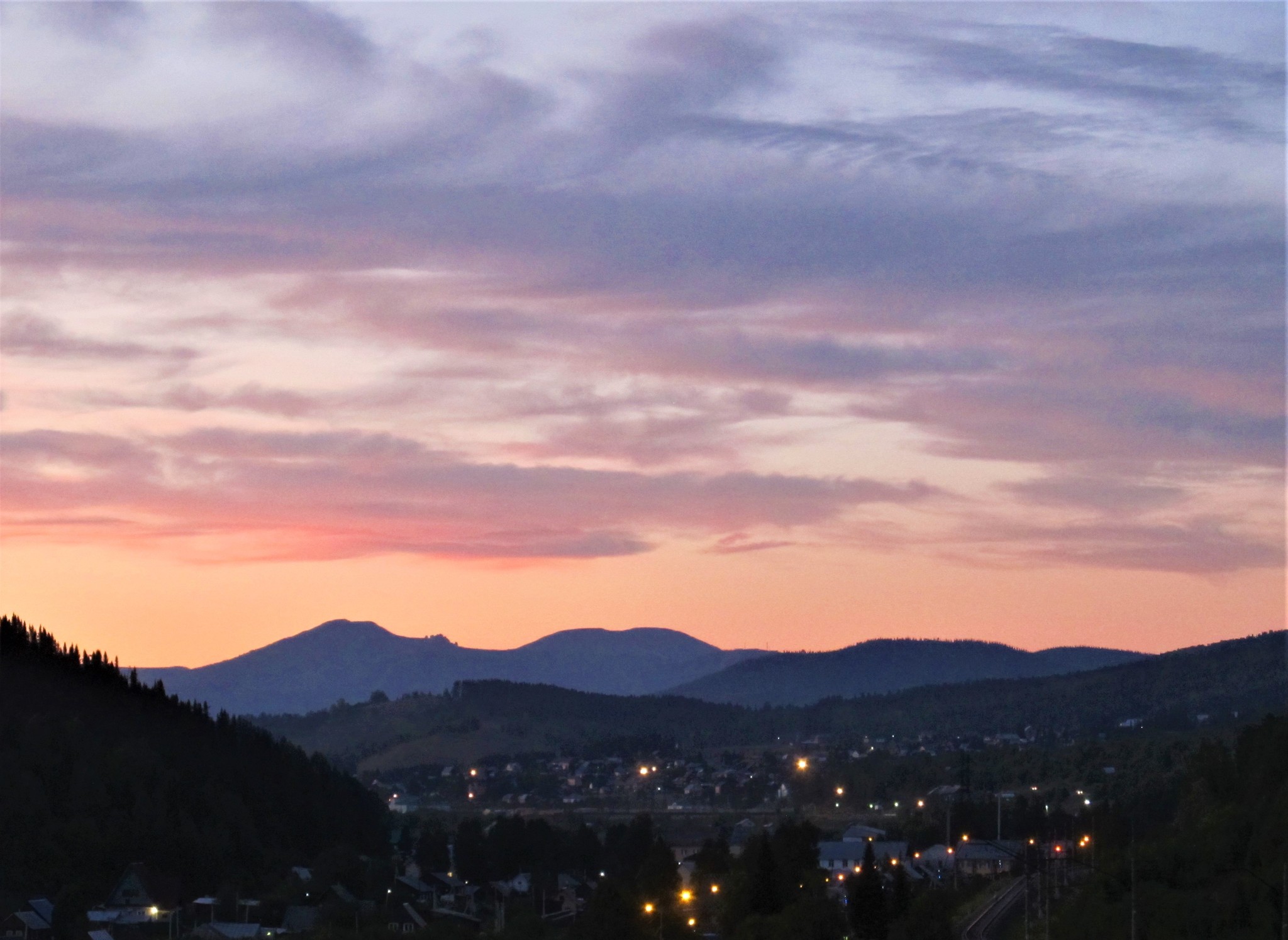 View from the balcony during the day and evening - My, Tashtagol, Summer, The mountains, The photo