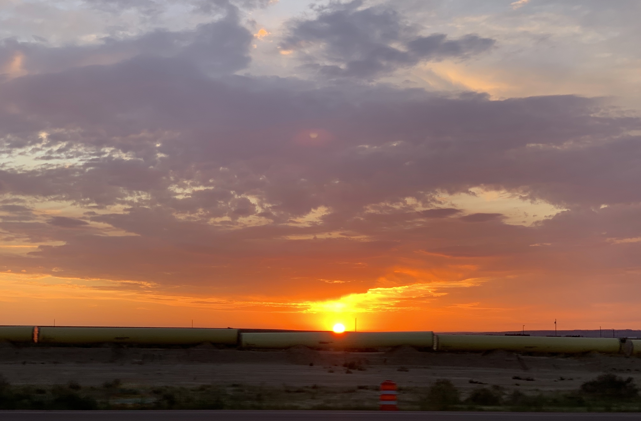 This morning in New Mexico I met a beautiful DAWN - My, Mobile photography, Travels, USA