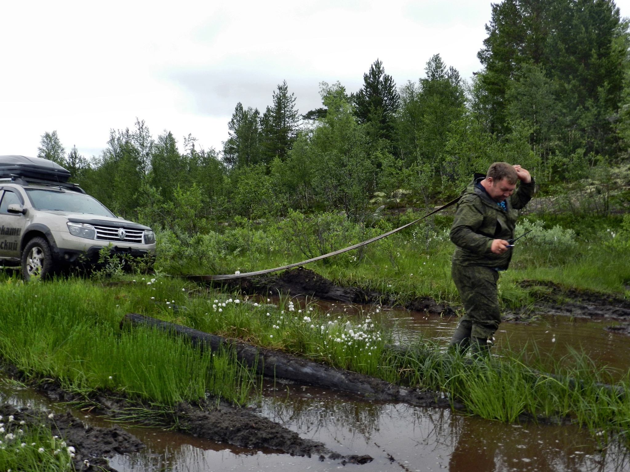 The way back. They almost drowned Shniva in the swamp! Wrangler, Pajero, L200, Duster. Part 2, Offroad - My, Murmansk, 4x4, Offroad, Niva, Renault Duster, Kola Peninsula, Jeep, Swamp, Video, Longpost