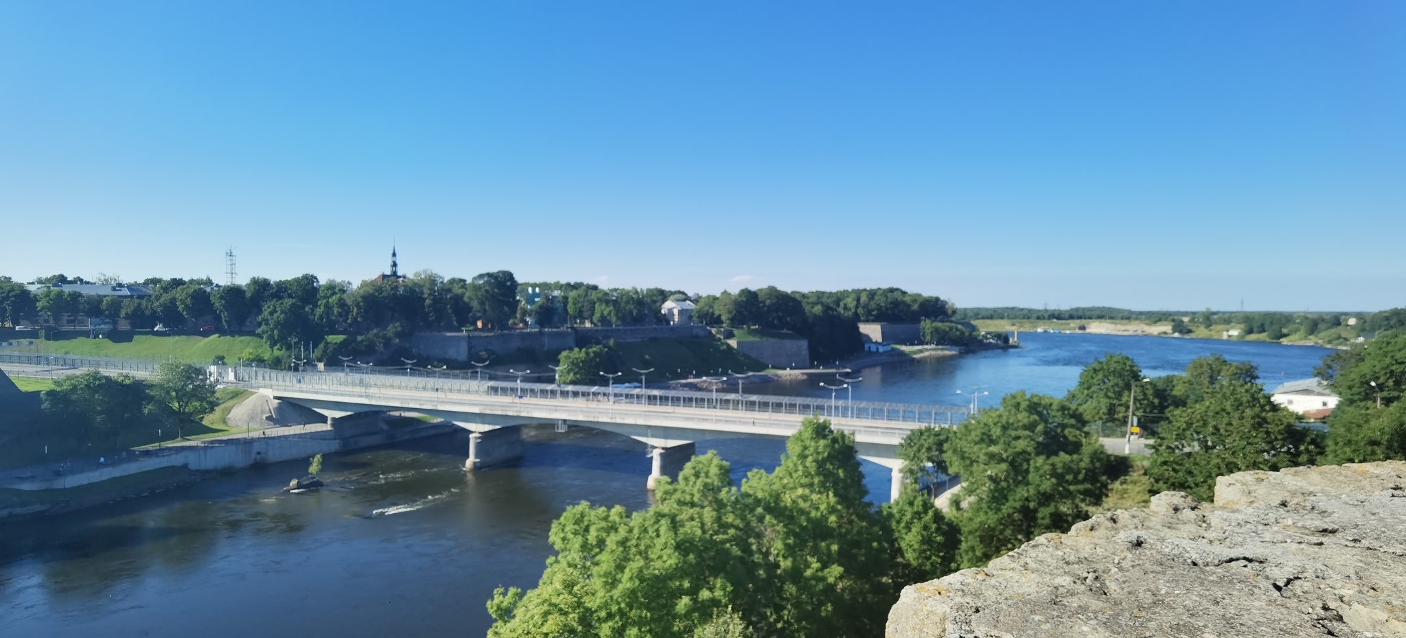 Ивангородская крепость (виды со стены) - Моё, Ивангород, Крепость, Фотография, Путешествия, Путешествие по России, Длиннопост