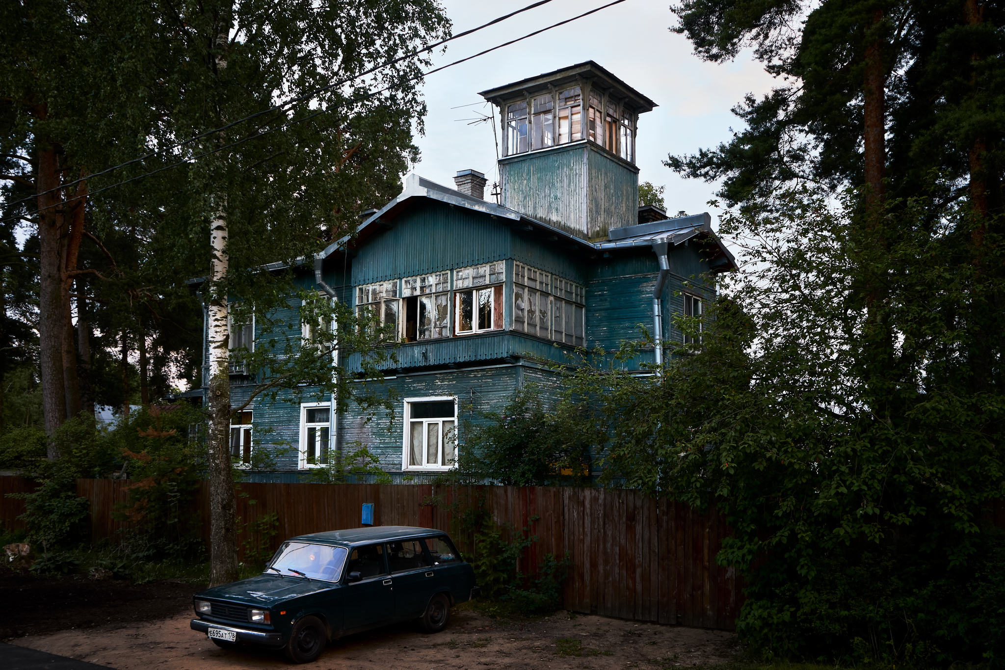 Аутентичные домики в сельской местности Ленинградской области - Моё, Фотография, Село, Россия, Деревянный дом, Деревня, Архитектура, Длиннопост