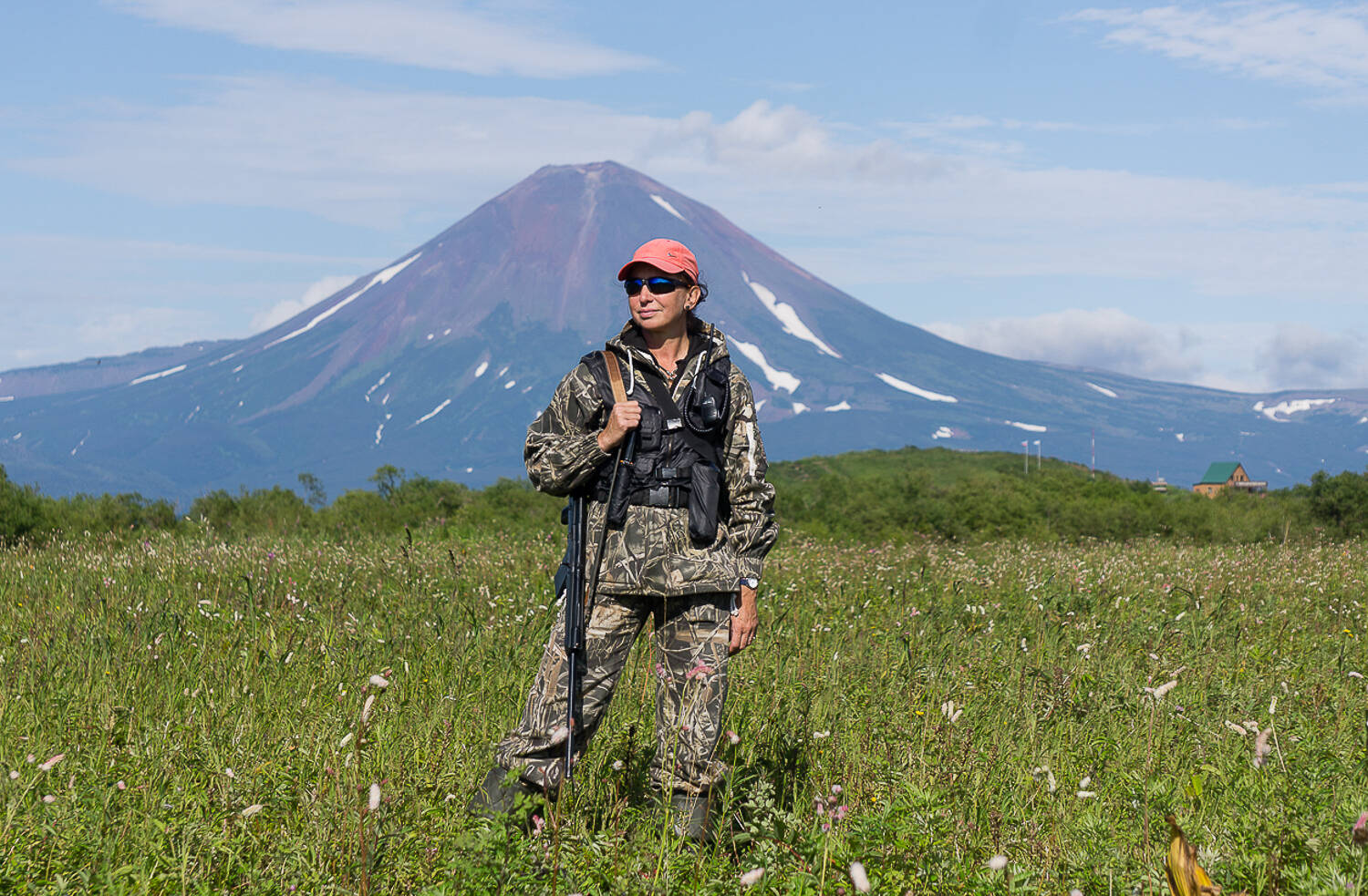 That case when work is life!... - The Bears, Brown bears, Wild animals, Kamchatka, Kuril lake, Reserves and sanctuaries, Vocation, Работа мечты, Longpost