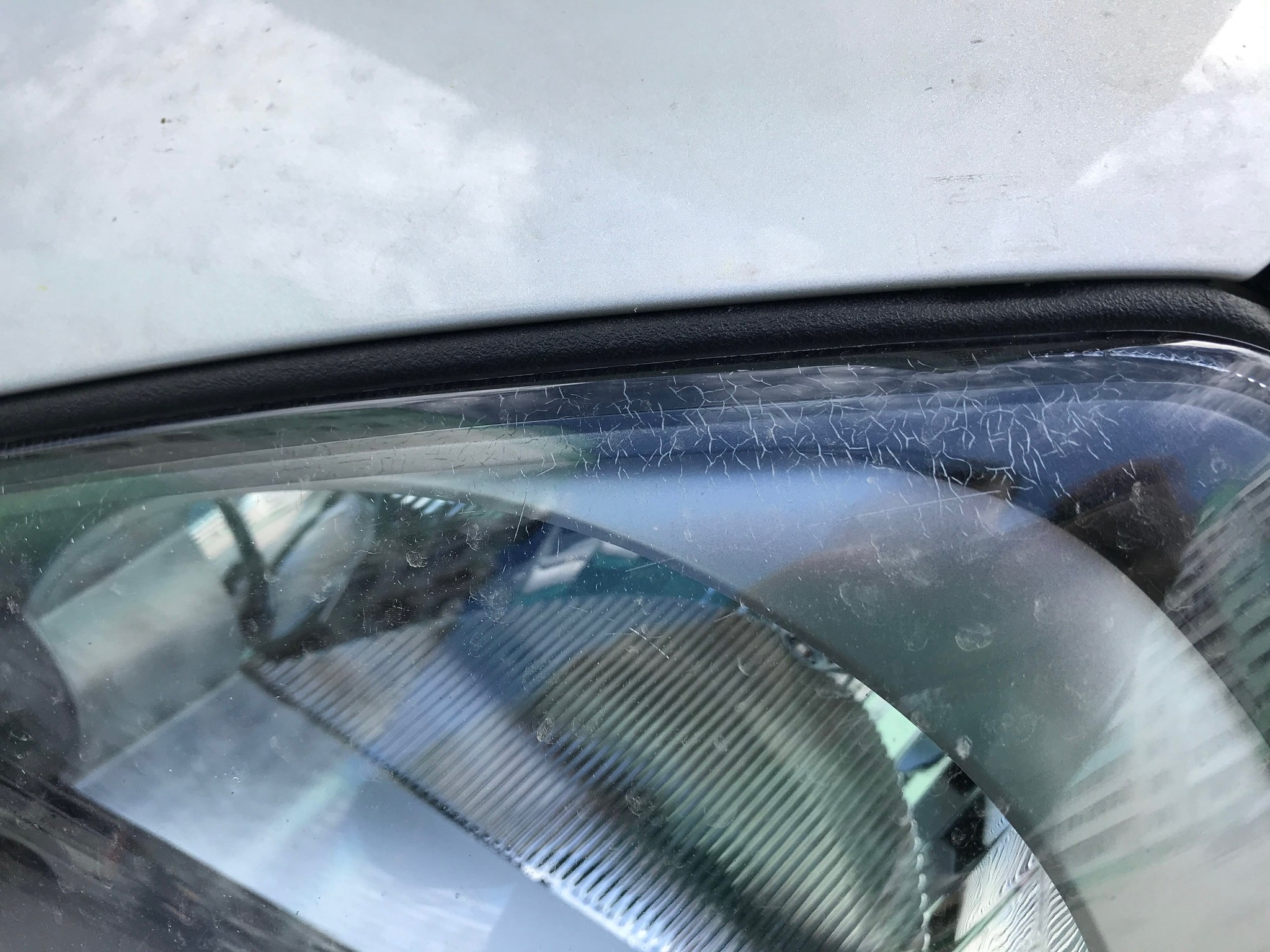 How to easily damage headlights with Grass Antigraffiti post warning - My, Scotch, Headlights, Messed up, Longpost