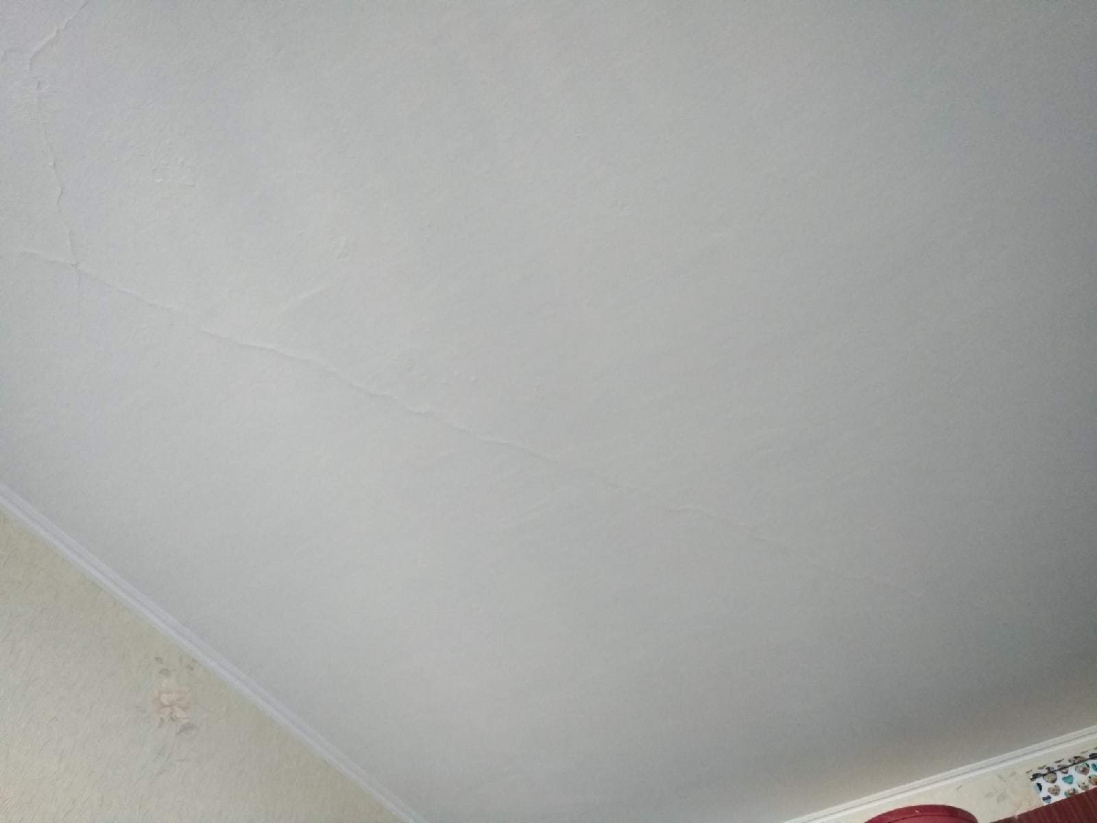 Due to major renovations in the house, the ceilings in the apartment are cracking - My, Chelyabinsk, Lawyers, Repair, League of Lawyers, Help, Longpost, No rating