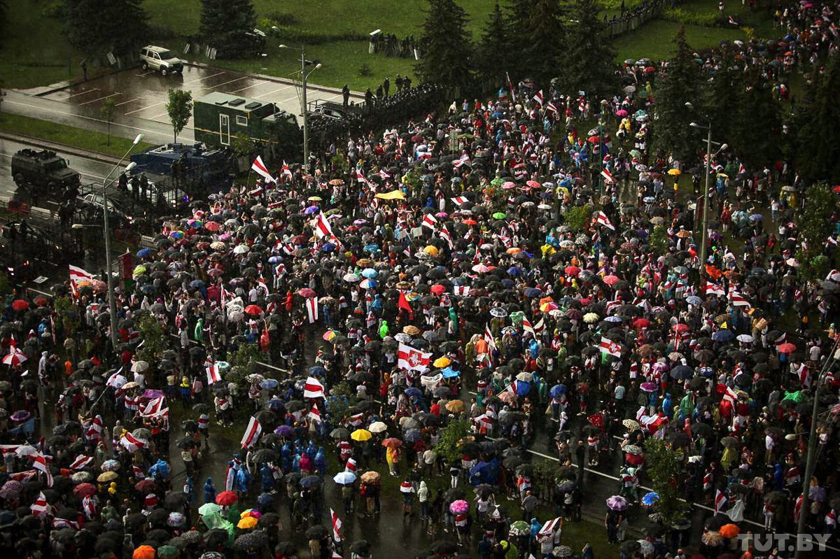 3) August 30. Protests in Belarus - March for Peace and Independence - Republic of Belarus, Protests in Belarus, Minsk, Alexander Lukashenko, Protest, Birthday, Video, Longpost, Politics