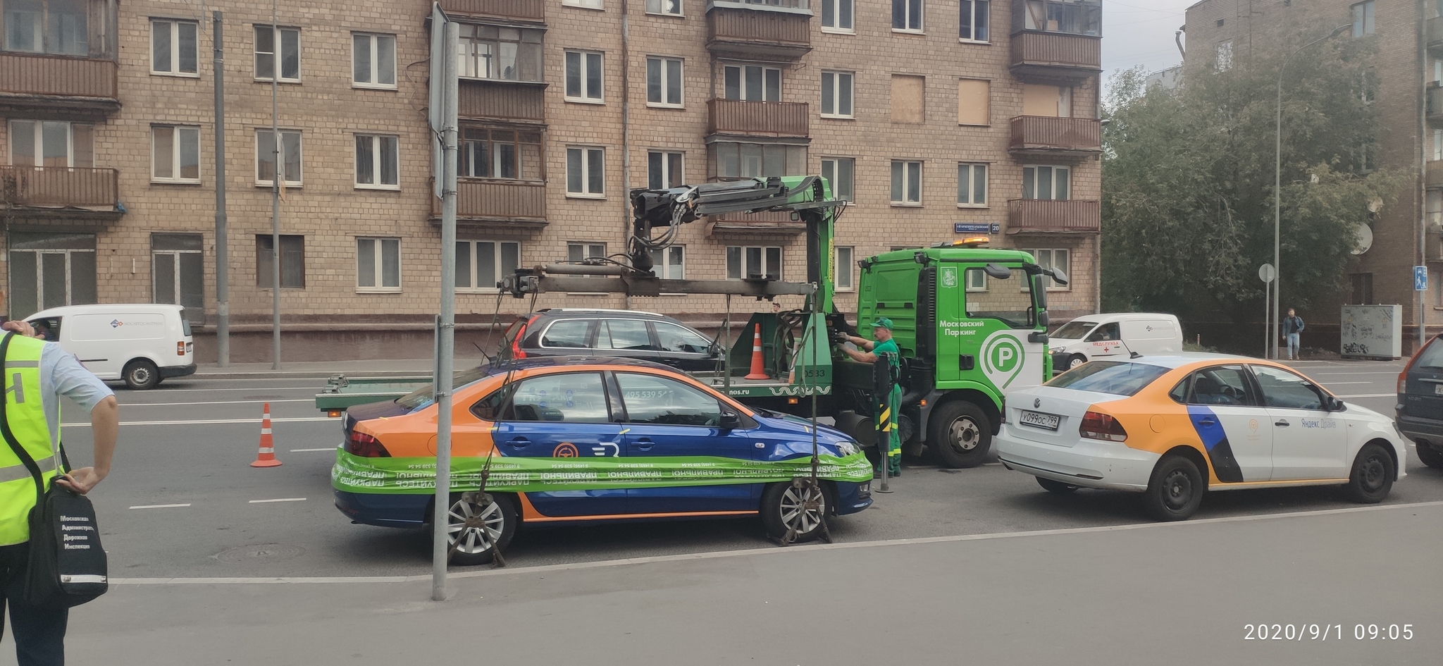 Законно ли так эвакуировать авто | Пикабу