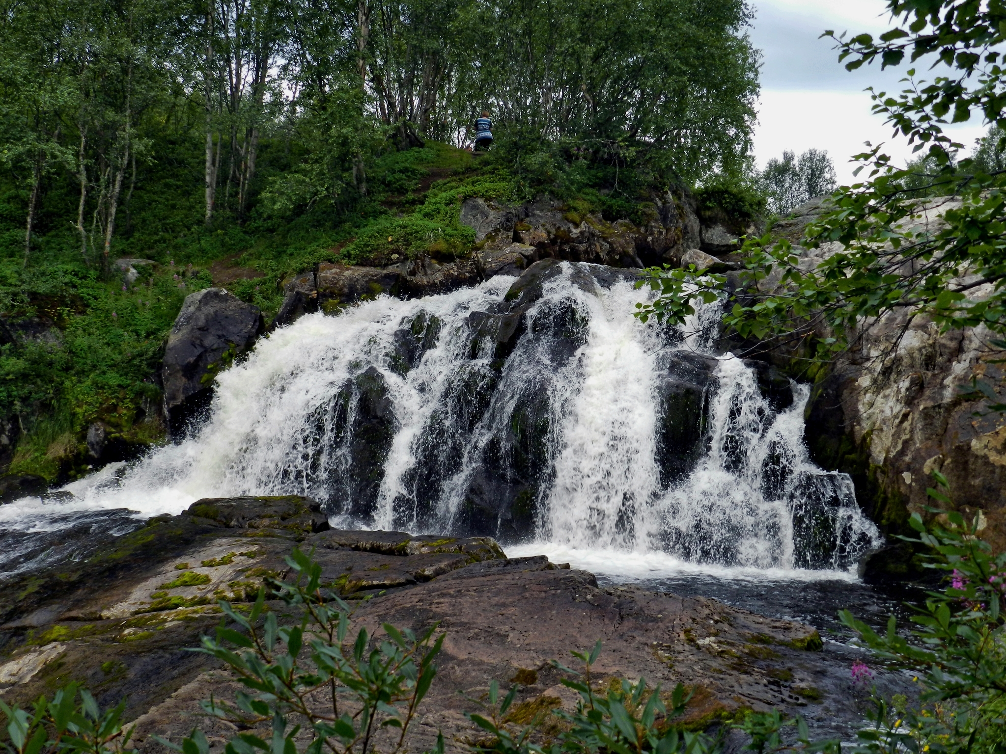 Sunday ride to Lavninsky waterfall! Murmansk, PerekatiKolsky, 4x4, Duster, L200, Hower - My, Auto, Kola Peninsula, Waterfall, River, Water, 4x4, Renault Duster, Offroad, Murmansk, Pokatushki, Swamp, Field, Weekend, Car, Jeep, Stuck, Ravine, Adventures, Travels, Mitsubishi, Video, Longpost