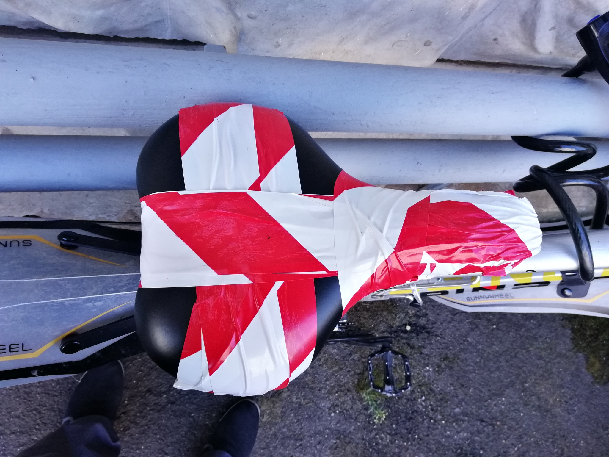 Torn on the British flag - My, Sport, A bike, Interstellar