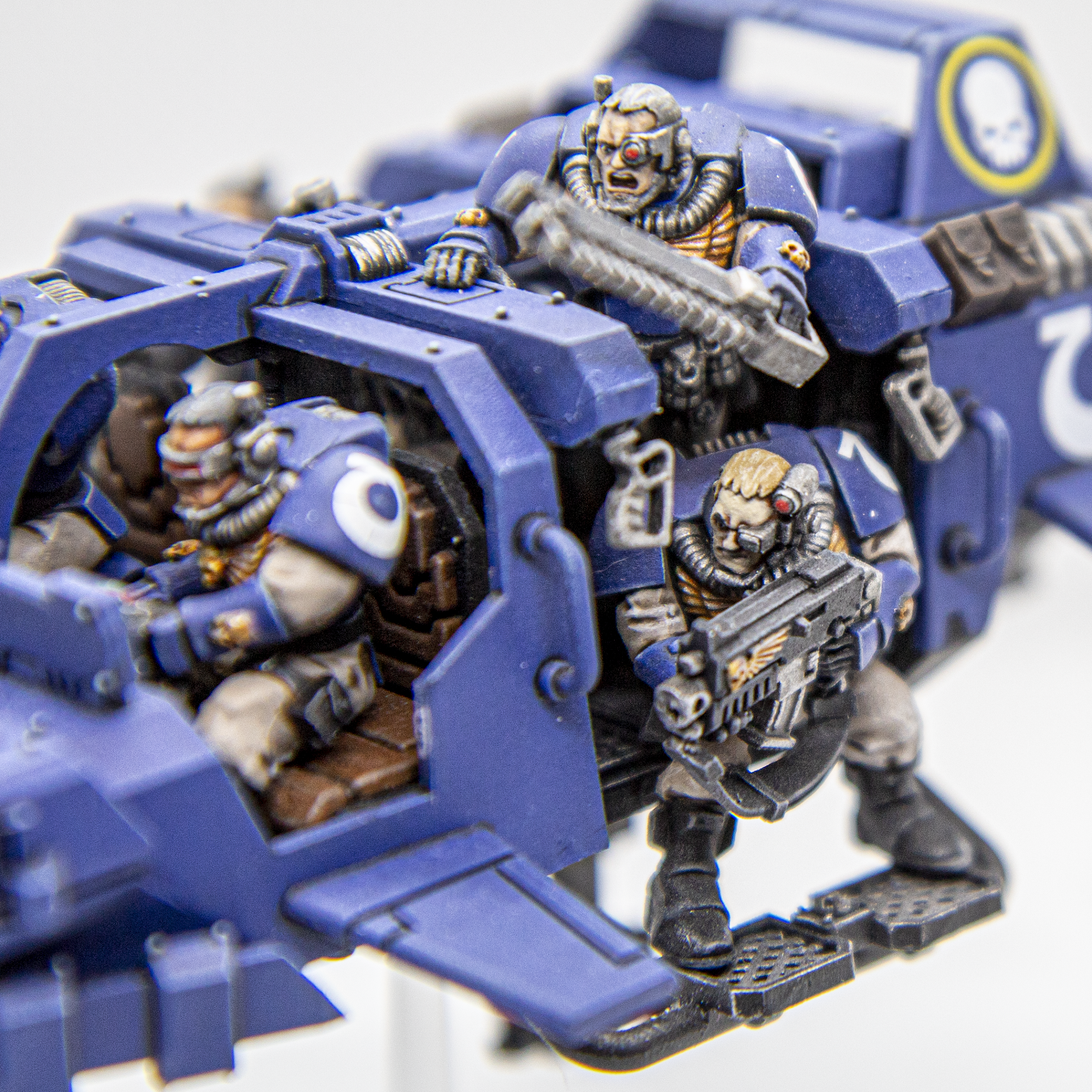 Land Speeder Storm. Tried to make the skin/hair combination unique to each scout. I will be glad to criticize) - My, Warhammer 40k, Warhammer, Ultramarines, Painting miniatures, Acrylic, Hobby, Longpost