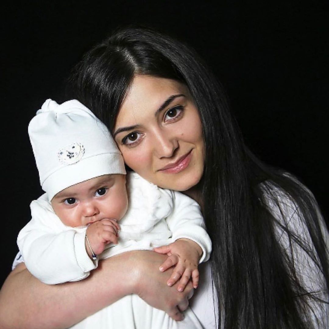 Surviving girls who became mothers after the tragedy in Beslan - Mum, Children, Parents and children, Milota, Beslan, Family, The photo, Longpost