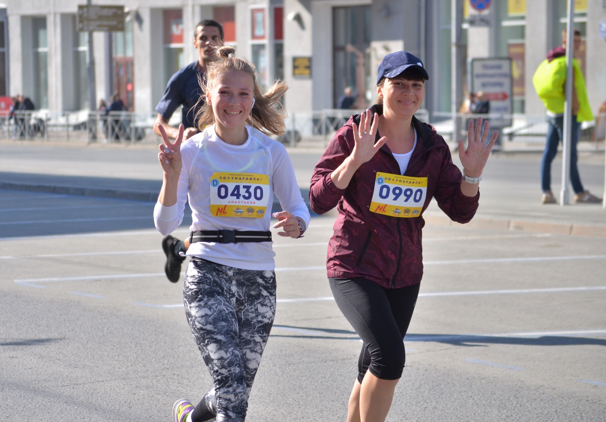 Girls from Raevich's Siberian Half Marathon - Siberia, Novosibirsk, Girls, The race, Half marathon, Sport, Longpost