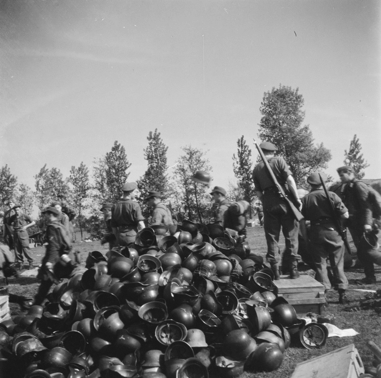 People at war. And iron. Just a photo - The Great Patriotic War, Military history, Longpost, Military equipment, Old photo, Black and white photo