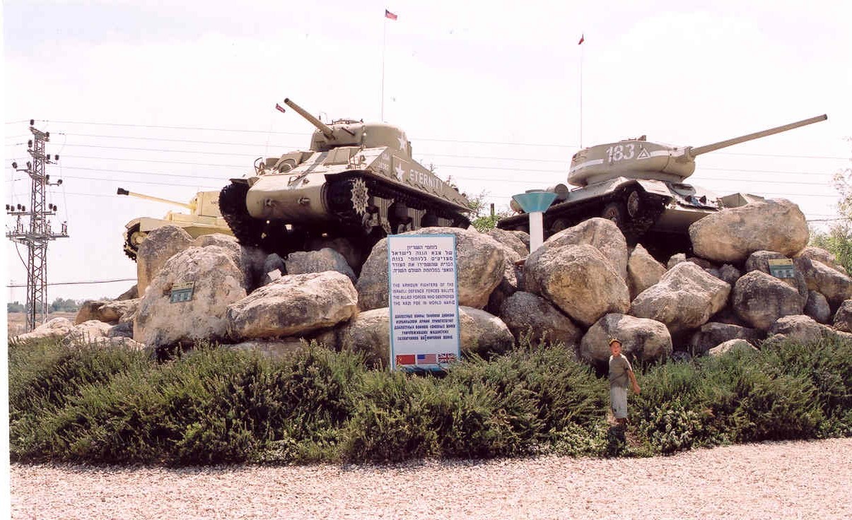 “And the battlefield rests on tanks...” Or a few words about monuments - My, Story, Weapon, Tanks, Monument, Longpost