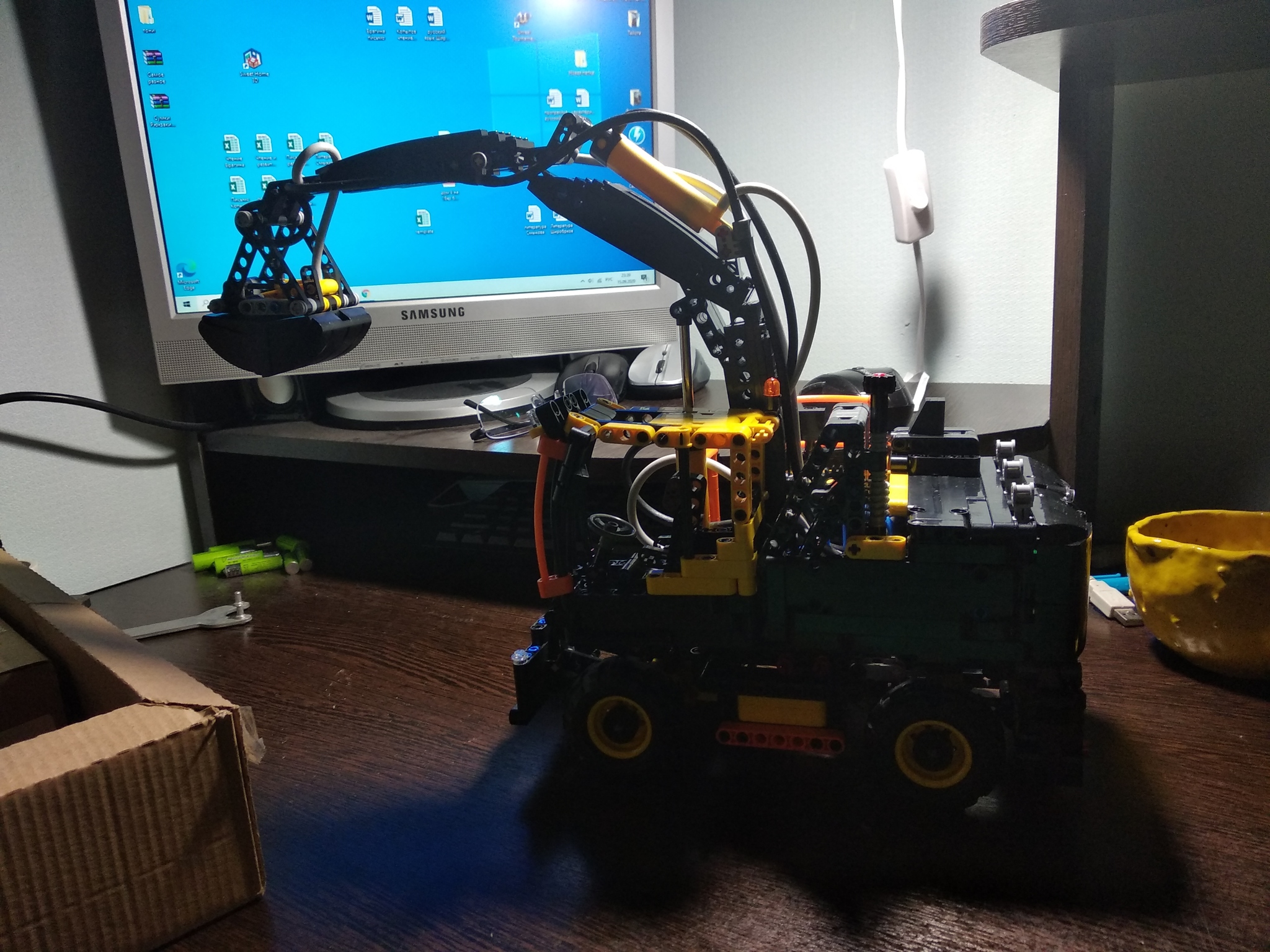 Volvo excavator day 2 - My, Lego, Lego technic, Toys, Longpost