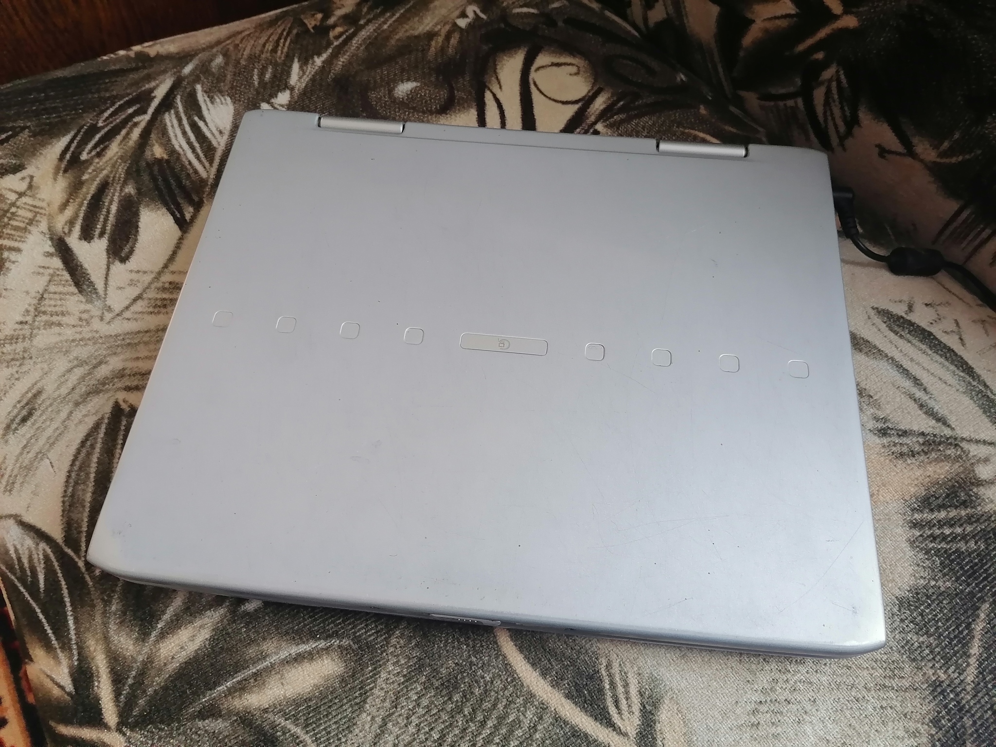 They recently gave me a laptop... - My, Presents, Longpost, Notebook, Retrotechnics