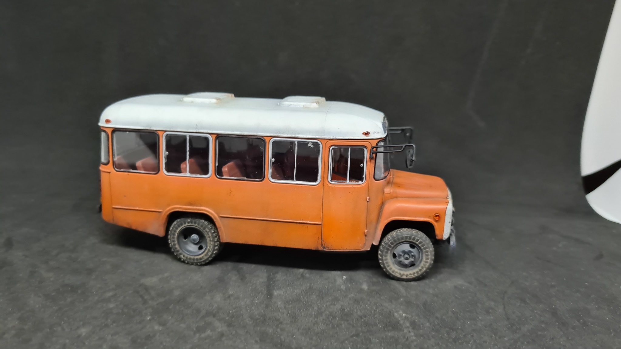 Модель автобуса КАвЗ-3270 - Моё, Моделизм, Стендовый моделизм, Автобус, 1:43, Сборная модель, Модели, Видео, Длиннопост