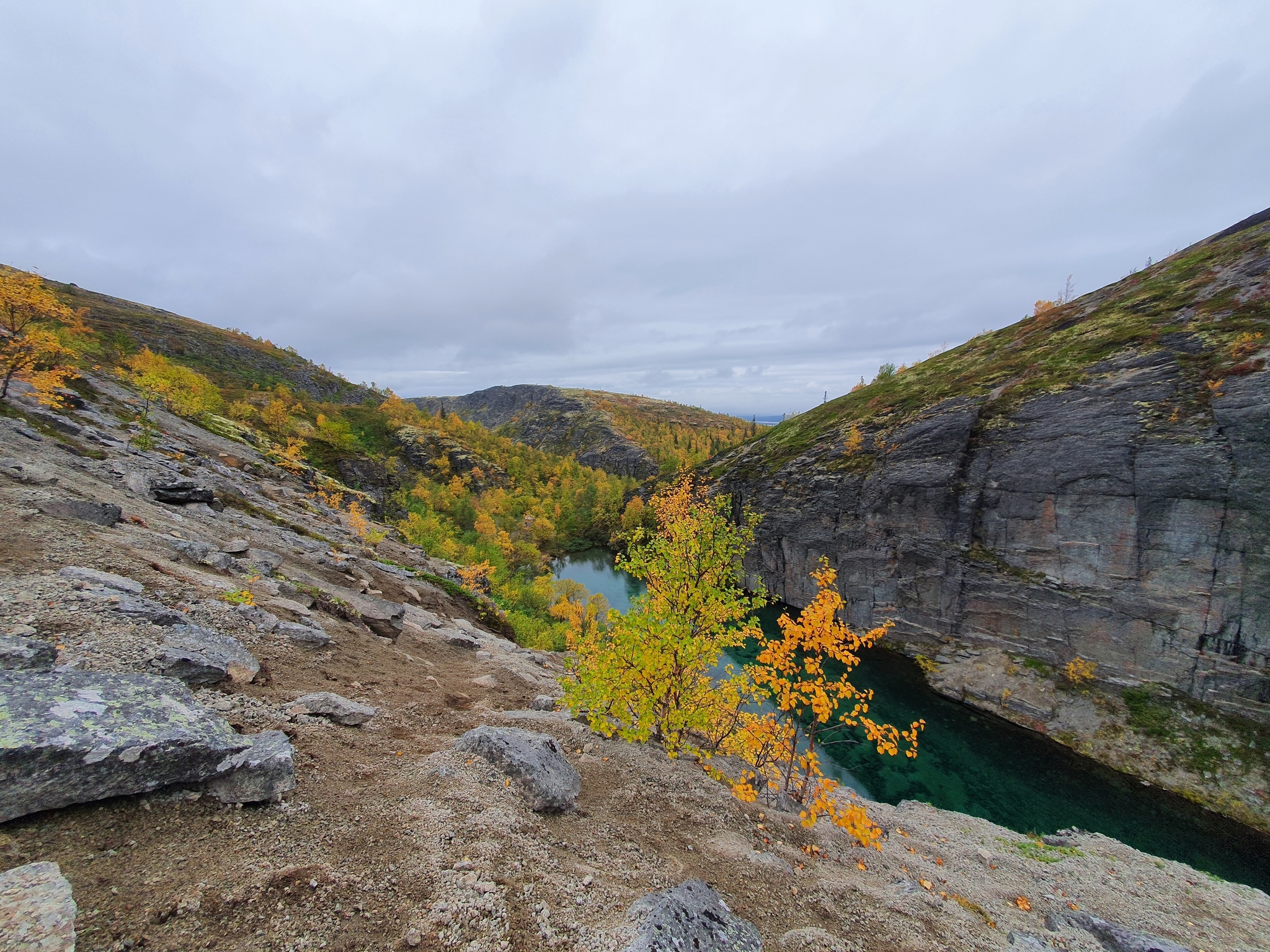 Aku-Aku Gorge, Khibiny - My, Khibiny, Kola Peninsula, Gorge, Waterfall, Lake, The photo, Hike, Longpost, Nature