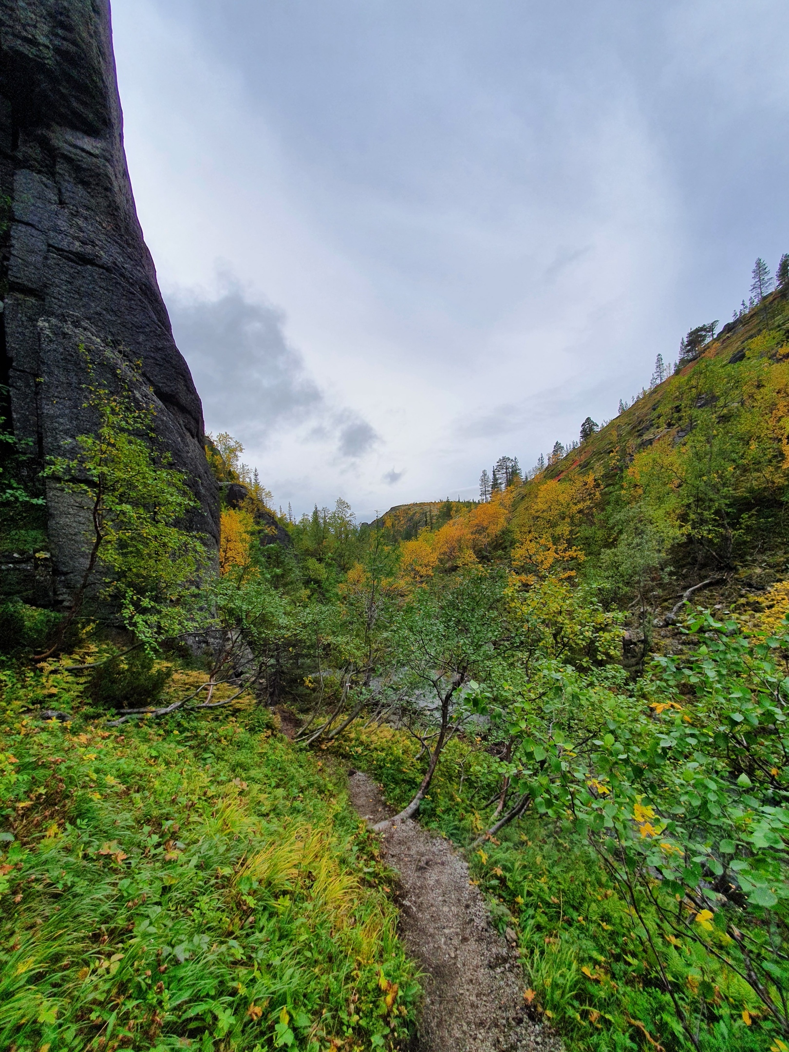 Aku-Aku Gorge, Khibiny - My, Khibiny, Kola Peninsula, Gorge, Waterfall, Lake, The photo, Hike, Longpost, Nature