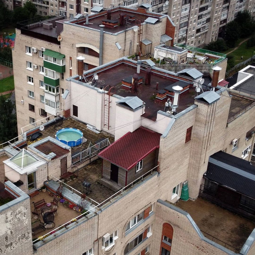 When the roof is used to its fullest - Roof, Saint Petersburg, Swimming pool, Interesting, The photo