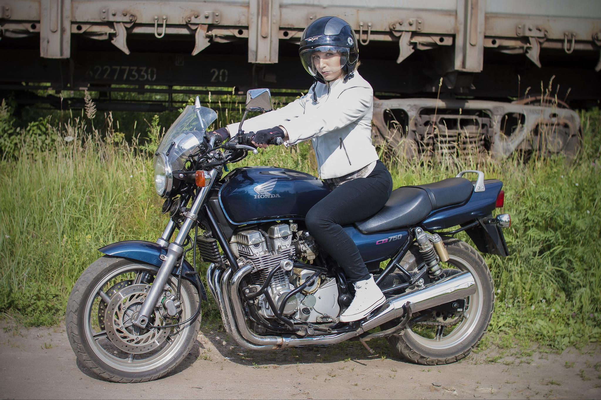 Girl and motorcycle - My, Moto, Beautiful girl, Drive, The photo, PHOTOSESSION, Black and white, Longpost