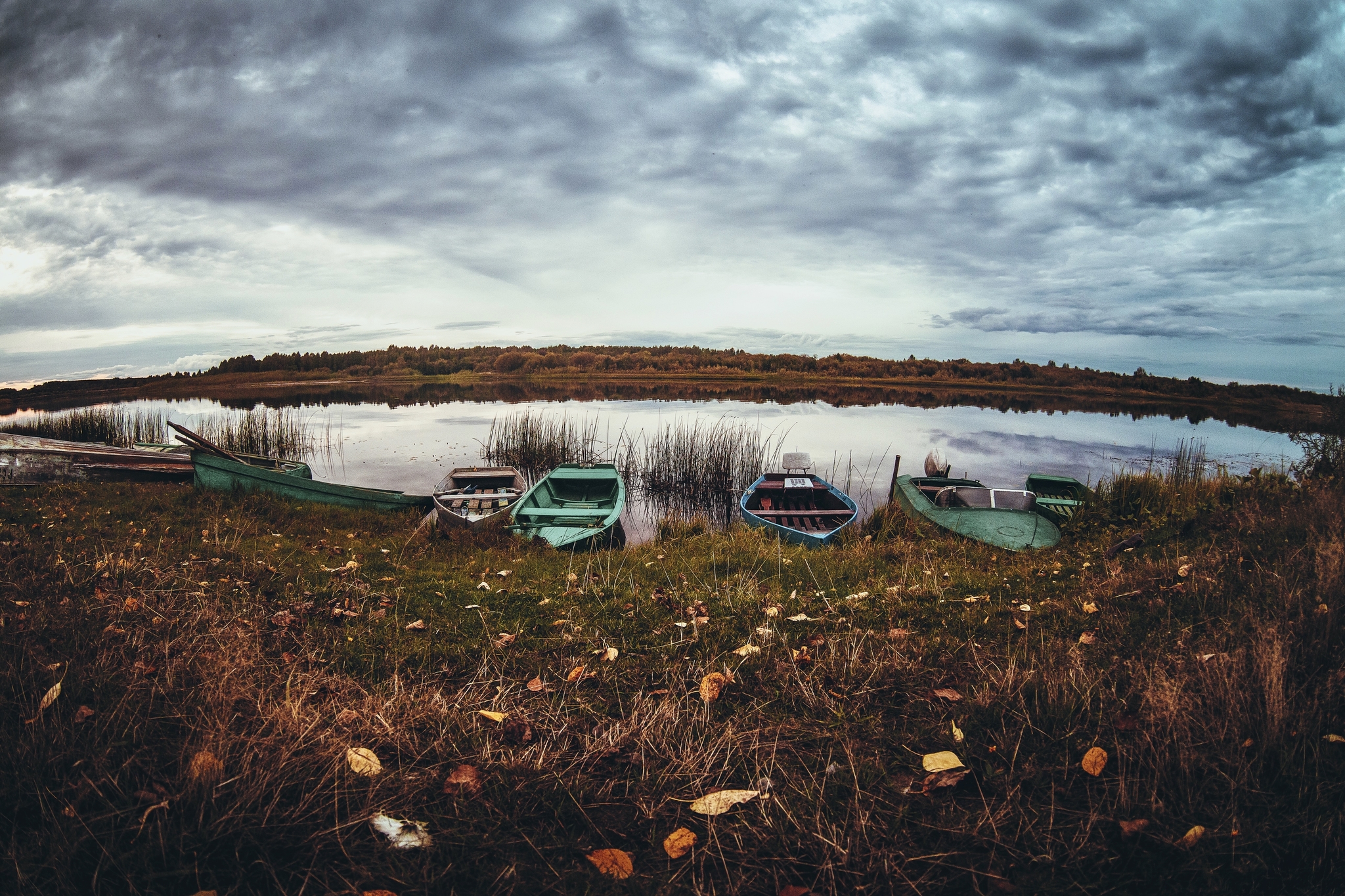 Лодки, сумерки и тишина - Моё, Canon, Canon 5DM2, Zenitar, Природа, Деревянные лодки