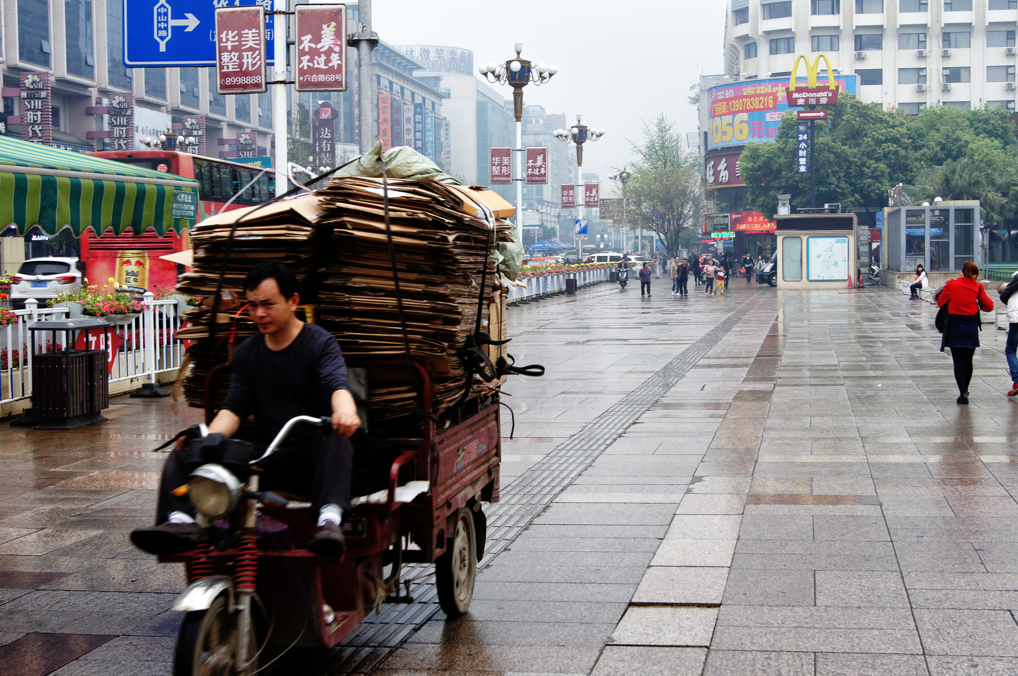 China: Guilin City Life - My, China, Guilin, Travels, The photo, Longpost