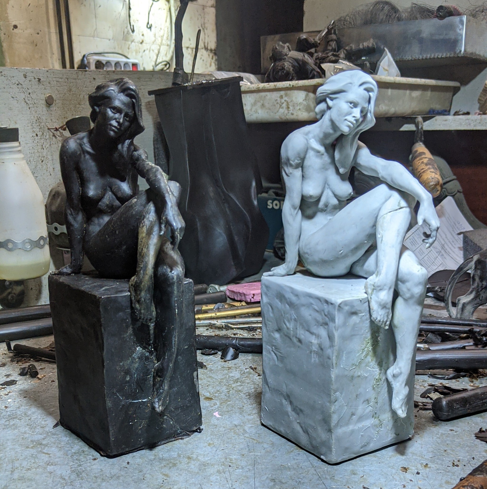 The sculpture of the girl is now in bronze! - NSFW, My, Sculpture, Bronze, Beautiful girl, Longpost, Needlework without process