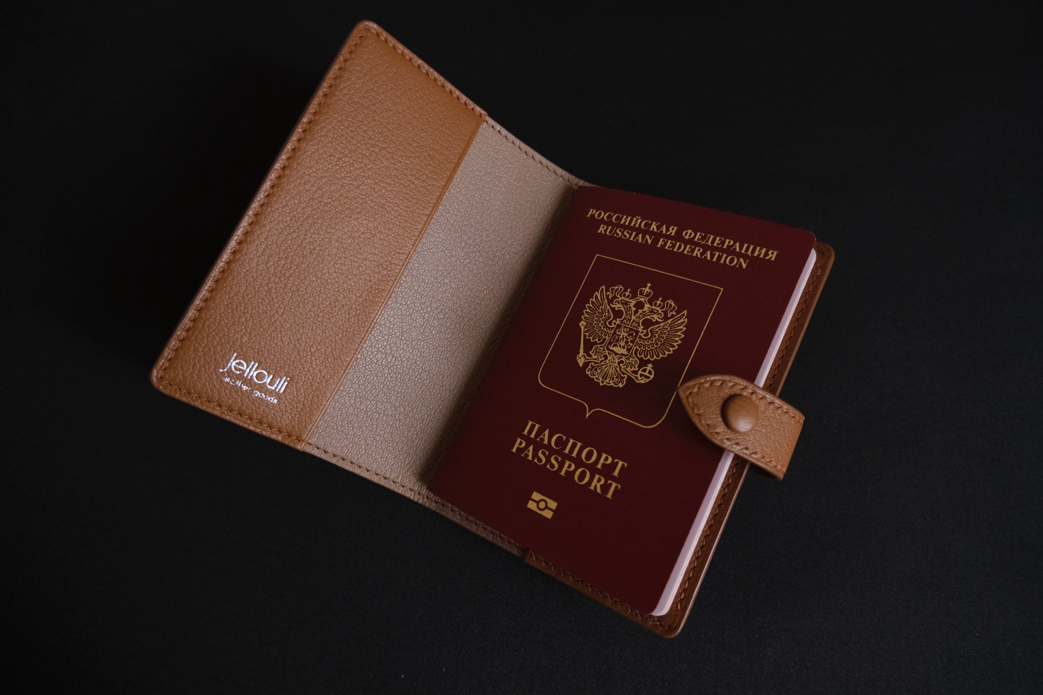 Leather passport cover. Debut in Friday - My, Leather craft, Leather products, Cover, With your own hands, Longpost, Needlework without process, Natural leather