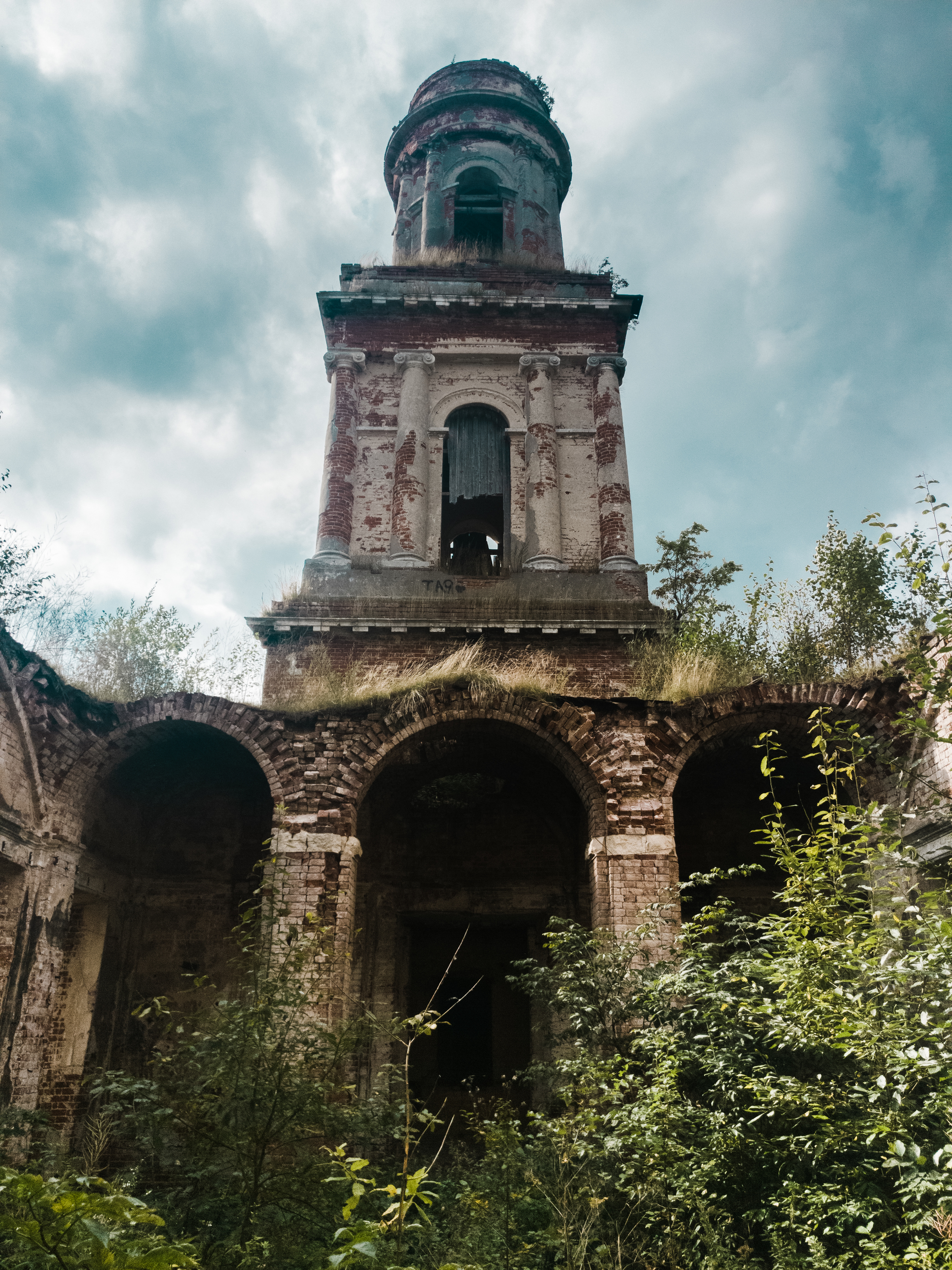 Two abandoned churches in the Tver region - My, The photo, Church, Abandoned, Tver region, Temple, Longpost, Video