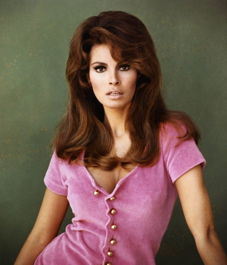 Актриса Ракель Уэлч — Actress Raquel Welch - Актеры и актрисы, Ретро, Красавица, Фильмы, Черно-белое фото, Купальник, Девушки, Длиннопост