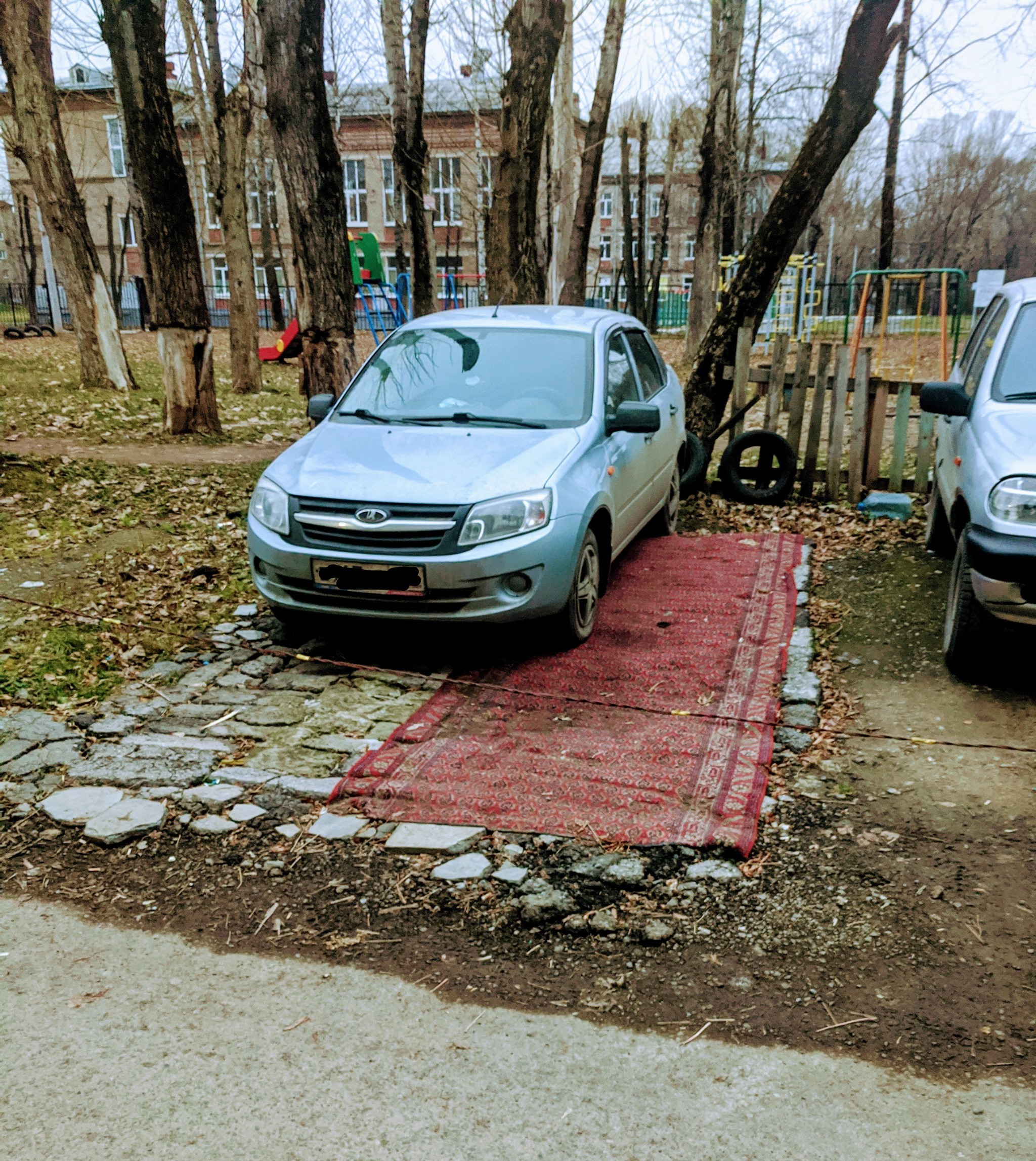 Когда на улице как дома - Моё, Автомобилисты, Юмор, Осень, Фотография