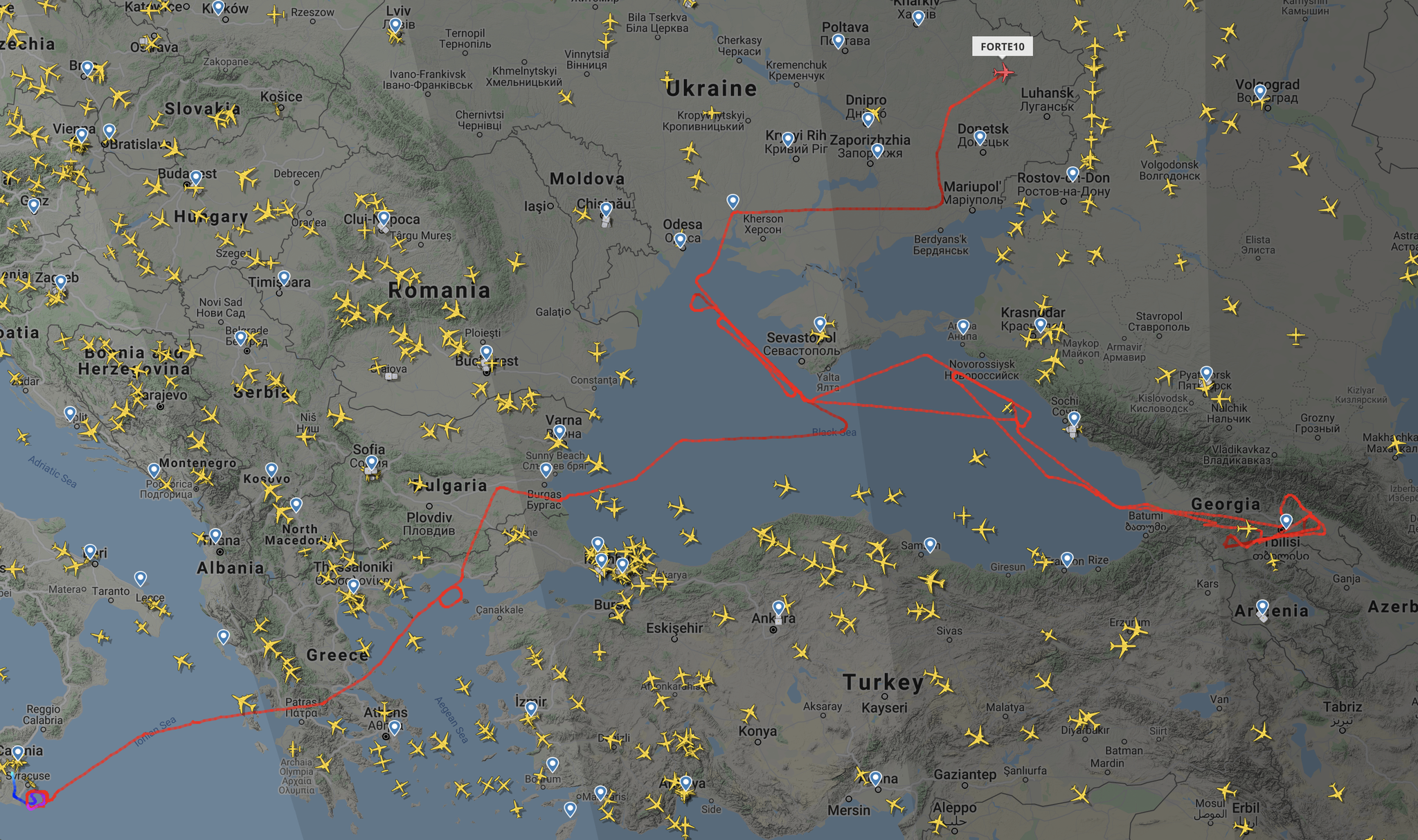 Беспилотник на карте Flightradar. RQ-4 Global Hawk флайтрадар. Самолёты ДРЛО над Польшей на Flightradar. RQ-4 Global Hawk над Украиной.