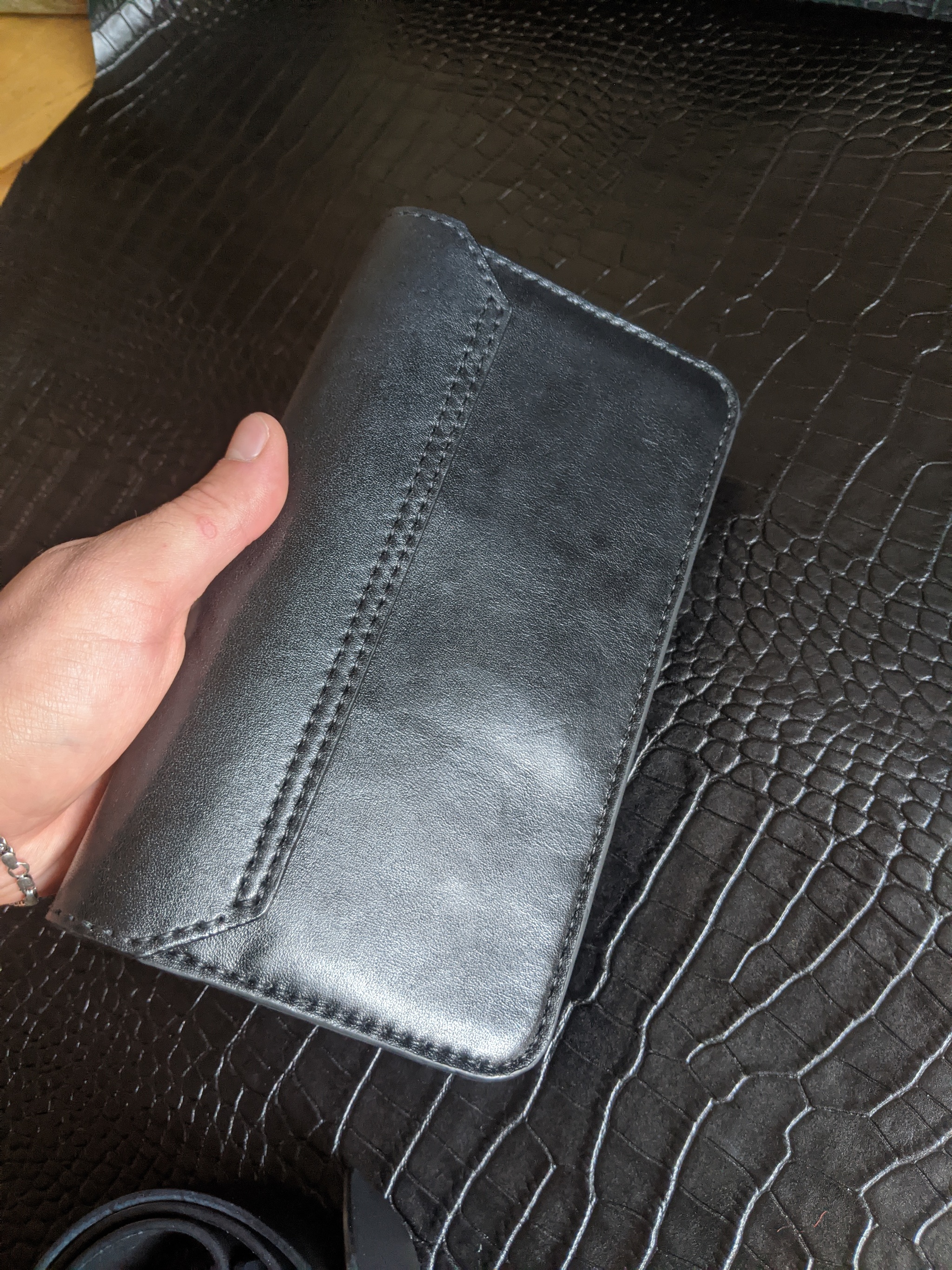 Men's clutch (purse, heart bag, etc., etc.) - My, Leather products, Leather, Needlework with process, Rukozhop, Longpost, Video